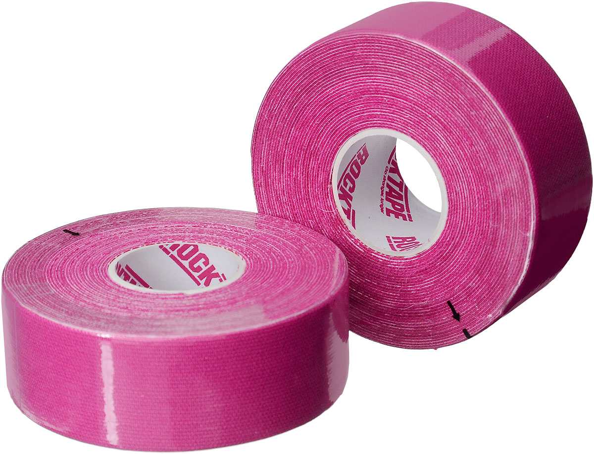 Кинезиотейп Rocktape Digit, цвет: розовый, 2,5 x 500 см, 2 штRCT100-PK-DT Кинезиотейп Rocktape Digit, цвет: розовый, 2,5 x 500 см, 2 штRCT100-PK-DTКинезиотейп Rocktape Digit, выполненный из хлопка и нейлона, предназначен для снятия отеков и рассасывания гематом. Уменьшает мышечную усталость и способствует притоку крови для более быстрого восстановления. Изделие имеет плотную волнообразную структуру ткани, водостойкий. Кинезиотейп носится до 5 дней, не теряя своих свойств. 180-190% эластичности.