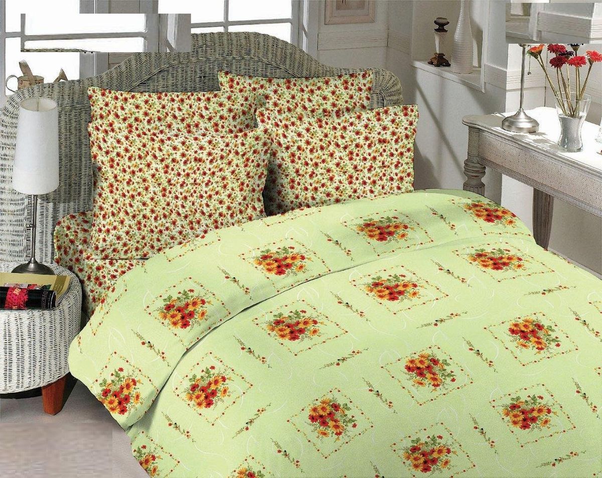 Комплект белья Liya Home Collection Идиллия, 2-спальный, наволочки 70x70CA-3505 Комплект белья Liya Home Collection Идиллия, 2-спальный, наволочки 70x70CA-3505Комплект белья Liya Home Collection Идиллия состоит из пододеяльника, простыни и двух наволочек. Изделия выполнены из хлопка (70%) и полиэстера (30%).Хлопок является классическим примером гигроскопичности, гигиеничности, натуральности и простоты. Сочетание его с полиэстером лишает ткань присущих хлопку недостатков. Изделия из хлопка с полиэстером не выгорают, не растягиваются, дольше используются. Постельное белье из хлопка с полиэстером имеет двукратную продолжительность эксплуатации, по сравнению с чистым хлопком, оно не мнется и сохнет очень быстро.
