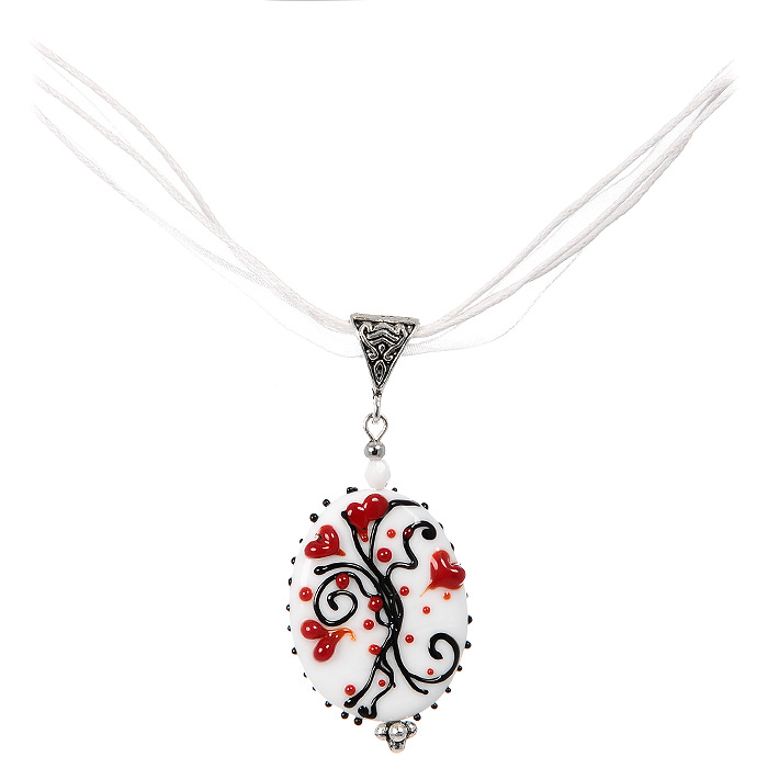 Кулон Знаки любви (Lampwork) Ручная авторская работаБрошь-инталия Кулон Знаки любви (Lampwork) Ручная авторская работаБрошь-инталияОбщая высота кулона 4 см, ширина 2,5 см. Длина жгута 42 см.Авторская работа. Автор Ольга Букина.Оригинальный кулон, выполненный из разноцветного стекла, позволит Вам с легкостью воплотить самую смелую фантазию и создать собственный, неповторимый образ. Красивое и необычное украшение блестяще подчеркнет изящество, женственность и красоту своей обладательницы и поможет внести разнообразие в привычный образ.Смешение линий, каждая из которых чей-то знак. Как Фетида - именем которой Лютер нарек огромную глыбу льда и камня главного астероидного пояса меж Марсом и Юпитером. Или Флора - другой сгусток ледяного сна, имя которому дал Хинд. Движение это всегда чей-то знак, знак кому-то. Взгляд, улыбка или смех. И нет слов, лишь знаки плывут вокруг тебя. Все так не просто, насыщено смыслом, который постоянно ускользает. Но иногда все так очевидно, что доказательств не требуется.И ты видишь знак, внезапно и хорошо понятный тебе. Каждое украшение выполнено вручную и потому уникально. Ваше украшение может несколько отличаться в деталях от представленного на фотографии. Общий вид украшения сохраняется.