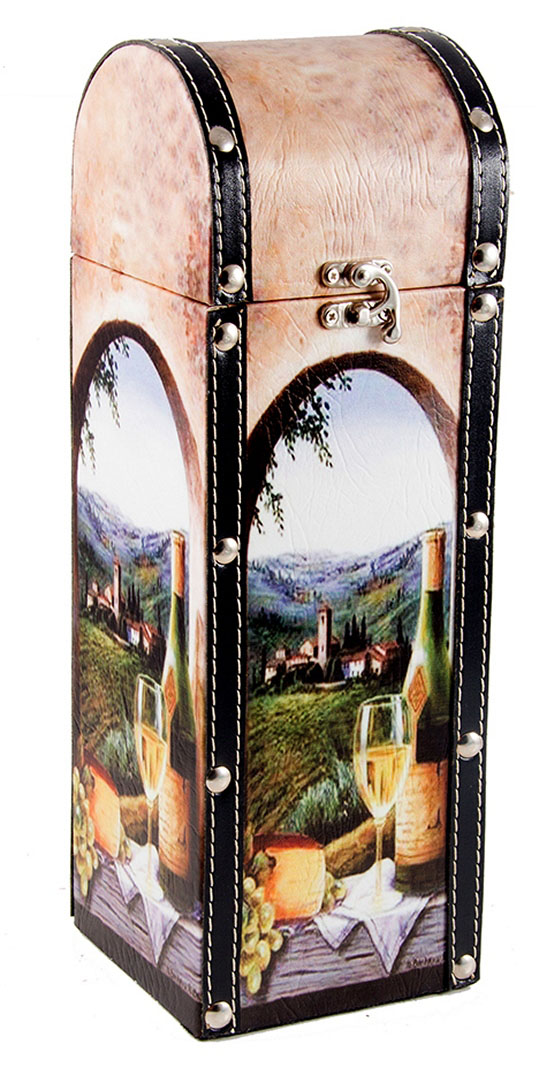Шкатулка Roura Decoracion Сундучок, под бутылку, 12 х 12 х 35 см. 34718CM000001326 Шкатулка Roura Decoracion Сундучок, под бутылку, 12 х 12 х 35 см. 34718CM000001326Шкатулка Roura Decoracion Сундучок предназначена для хранения бутылок с вином. Она не оставит равнодушным ни одного любителя оригинальных вещей. Данная модель надежно закрывается на металлический замок. Сочетание оригинального дизайна и функциональной вещи.