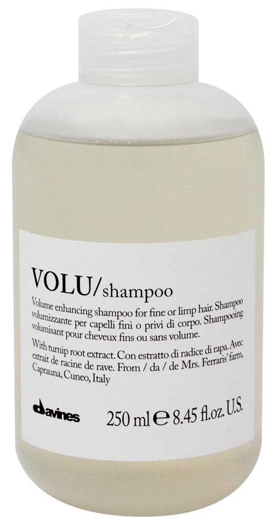 Davines Шампунь для придания объема волосам Essential Haircare New Volu Shampoo, 250 млFS-00897 Davines Шампунь для придания объема волосам Essential Haircare New Volu Shampoo, 250 млFS-00897Специальная серия для длинных или поврежденных волос. Активный экстракт капраунской репы восстанавливает и питает локоны. Богатая важными аминокислотами формула защищает локоны. Серин и глютаминовая кислота обеспечивают благоприятное воздействие на кудри, увеличивая их объем. Фосфор, железо, кальций и набор витаминов защищают волосы, придают им плотность. Не нагружает волосы.