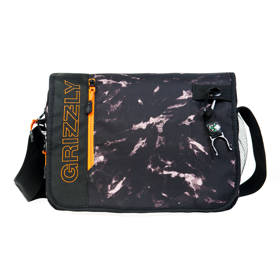 Сумка молодежная Grizzly, цвет: черный, 14 л. MM-610-3/3MHDR2G/A Сумка молодежная Grizzly, цвет: черный, 14 л. MM-610-3/3MHDR2G/AМолодежная сумкаGrizzly имеет одно отделение, клапан на липучках с карманом на молнии, объемный передний карман на молнии, внутренний карман для ноутбука/планшета, внутренний карман на молнии, регулируемый плечевой ремень, брелок-игрушка.
