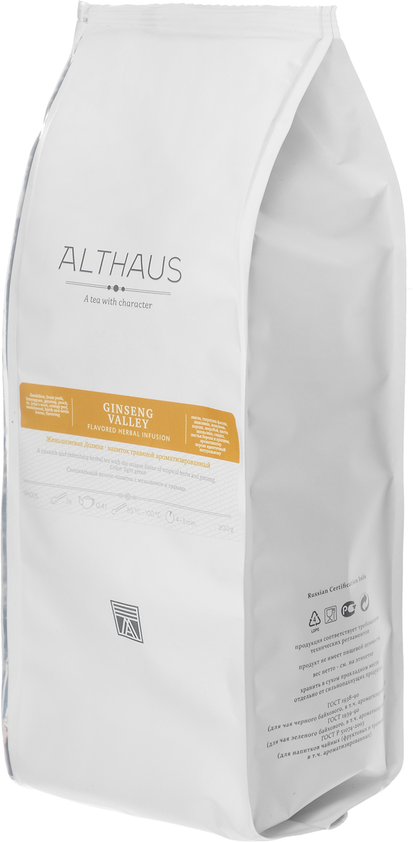 Althaus Ginseng Valley травяной листовой чай, 200 г8938506647424 Althaus Ginseng Valley травяной листовой чай, 200 г8938506647424Althaus Ginseng Valley — специальный велнесс - напиток на основе женьшеня и полезных для здоровья трав. В этой композиции вы найдете переплетение деликатных красок и целую палитру ароматов: весенние одуванчики, свежий лимонник, лесной зверобой, благородный сандал, листья березы и ранней крапивы. Настой имеет очень интересный букет с легким запахом молодых бобовых стручков и древесно-медовыми оттенками. Завершает звучание композиции длительное освежающее послевкусие с цветочными нюансами и травянисто-зеленой нотой. Сочный персик и нежные цветы апельсина делают этот уникальный велнесс - напиток не только полезным, но и исключительно приятным на вкус. Женьшень издавна называли чудодейственным корнем жизни, он не только улучшает самочувствие, но и повышает работоспособность. Лимонник дарит бодрость, а зверобой, широко известный как трава от девяноста девяти болезней, насыщает напиток массой полезных веществ. Благодаря сильному тонизирующему эффекту женьшеня и трав Althaus Ginseng Valley прекрасно подойдет для утреннего бодрящего чаепития.