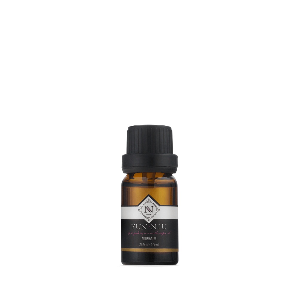 Смесь масел для ухода за кожей Yun-Niu (Spot Fading Essential Oil), 10 млFS-00897 Смесь масел для ухода за кожей Yun-Niu (Spot Fading Essential Oil), 10 млFS-00897Восстанавливающее и защищающее средство для кожи (масло). 10 млНазначениеВ Смеси масел для уходом за кожей Yun-Niu собрано все самое необходимое для здоровья и красоты кожи. Давайте отметим невероятное количество витаминов и микроэлементов: витамины В1, В2, В3, В6, В9, В12, А, С, Е, а также, калий, натрий, железо, кальций, Омега 3, Омега 6 и Омега 9. Действие? Обладает противовосполительным действием? Отлично подходит для проблемной кожи, боертся с угревой сыпью и ее последствиями? Борется с стриями и целлюлитом? Восстанавливает, питает, омолаживает кожуРезультат? Обладает противовосполительным действием? Отлично подходит для проблемной кожи, боертся с угревой сыпью и ее последствиями? Борется с стриями и целлюлитом? Восстанавливает, питает, омолаживает кожу