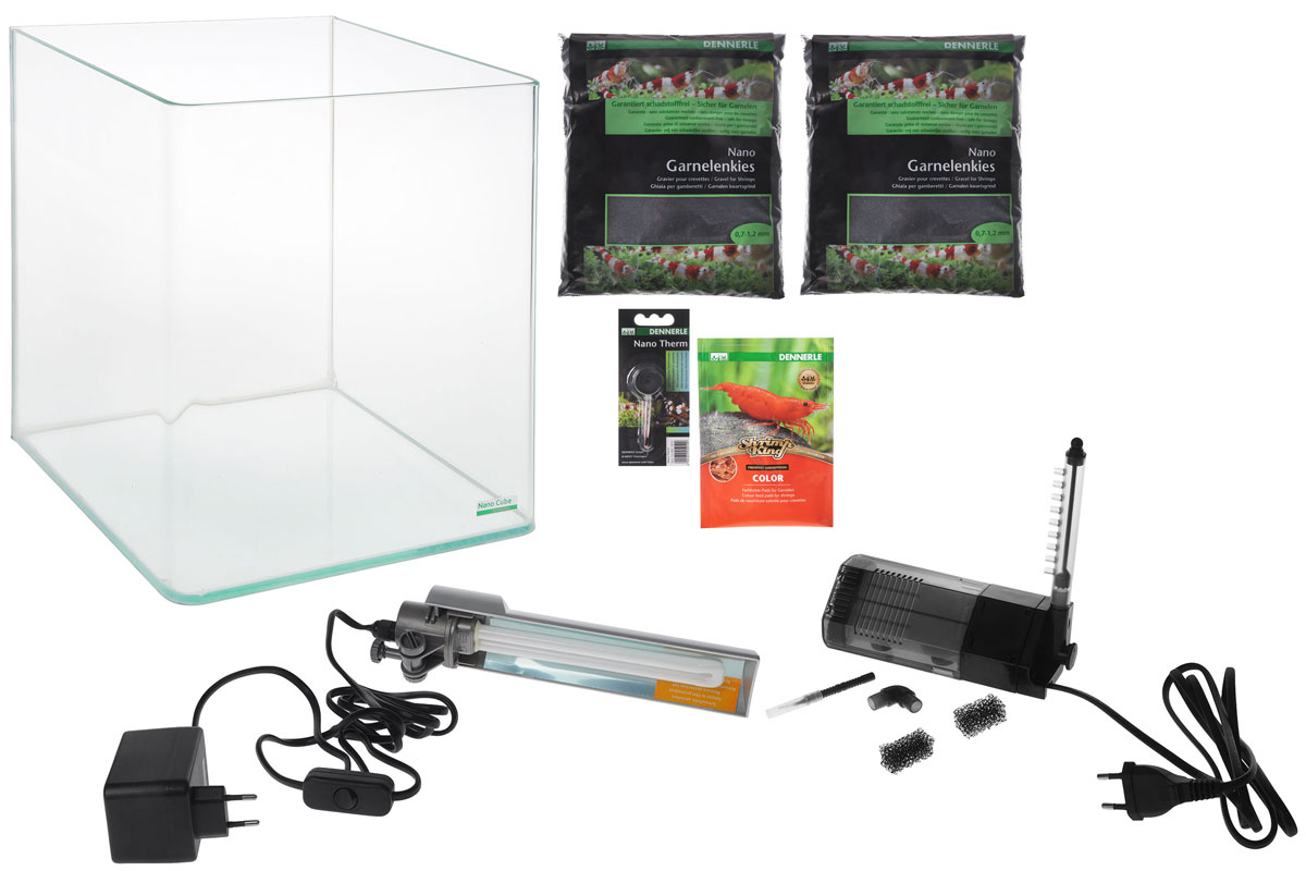 Комплект Dennerle NanoCube Complete PLUS, 30 л0120710 Комплект Dennerle NanoCube Complete PLUS, 30 л0120710Комплект Dennerle NanoCube Complete PLUS состоит из аквариума, стеклянной крышки, черного фона, коврика, фильтра Dennerle Nano Clean, светильника Dennerle Nano Lights, грунта Dennerle Nano Garnellenkies (цвет черный), грунтовой подкормки Dennerle Nano Deaponit Mix и маленького светильника.Объем аквариума: 30 л.Размер аквариума: 30 х 30 х 35 см.Мощность светильника: 11 Вт.Температура света светильника: 6000 К.