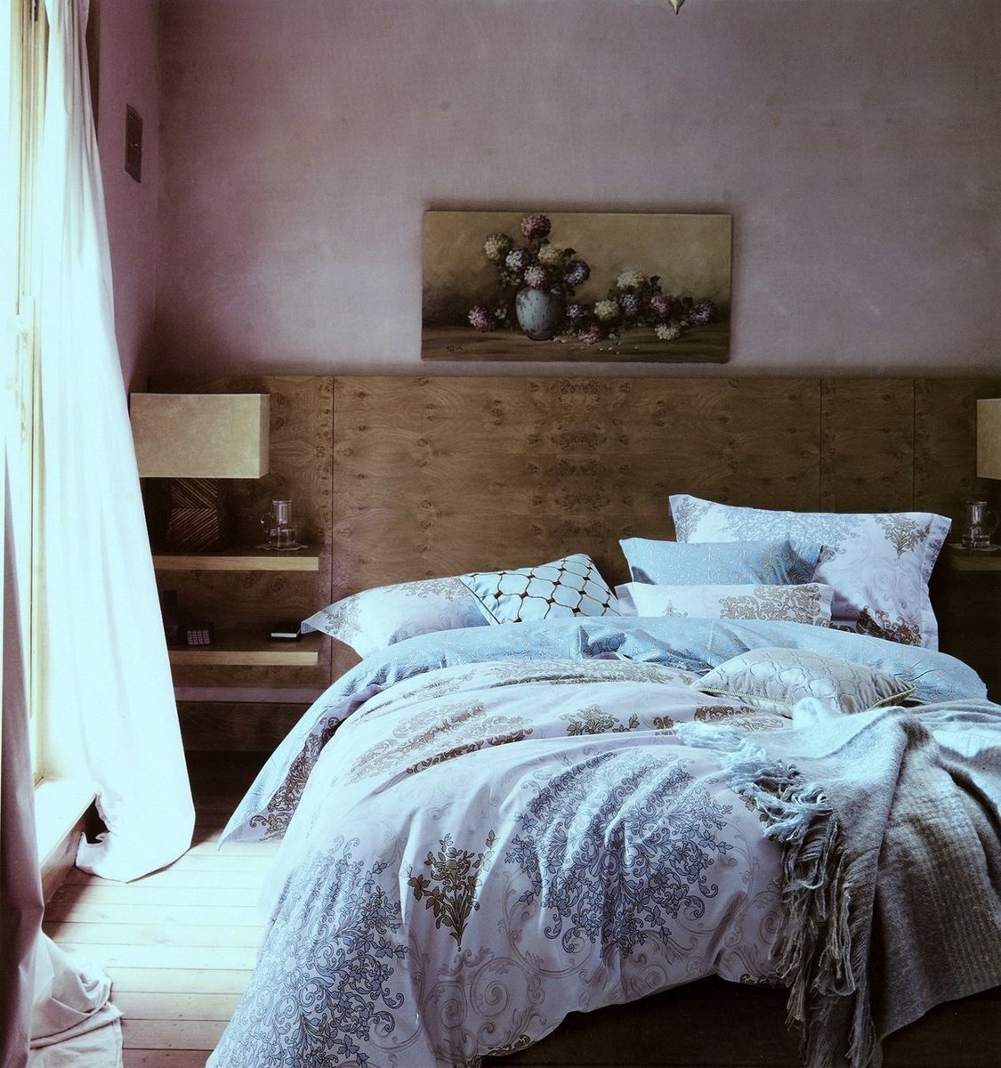 Комплект белья Modalin Bora, 2-спальный, наволочки 50х70, 70x70S03301004 Комплект белья Modalin Bora, 2-спальный, наволочки 50х70, 70x70S03301004Комплект постельного белья Modalin, выполненный из сатина (100% хлопка), создан для комфорта и роскоши. Комплект состоит из пододеяльника, простыни и 4 наволочек. Постельное белье оформлено оригинальным орнаментом. Пододеяльник застегивается на пуговицы, что позволяет одеялу не выпадать из него.Сатин - хлопчатобумажная ткань полотняного переплетения, одна из самых красивых, прочных и приятных телу тканей, изготовленных из натурального волокна. Благодаря своей шелковистости и блеску сатин называют хлопковым шелком.