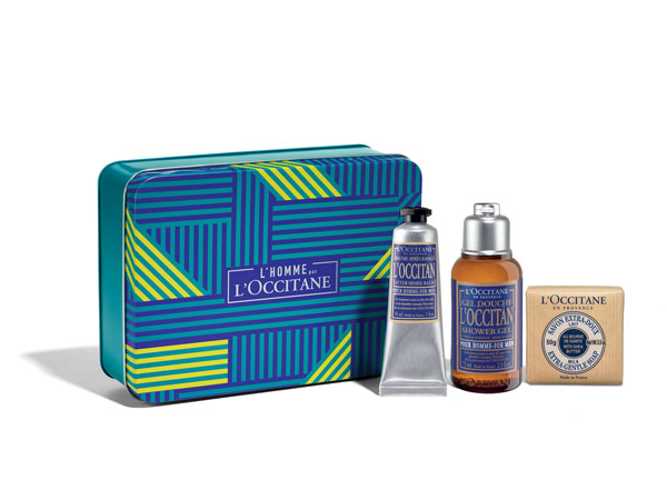L`Occitane Набор Мужская Коллекция: гель для ванн и душа 75 мл, бальзам после бритья 30 мл, мыло 50 г1301210 L`Occitane Набор Мужская Коллекция: гель для ванн и душа 75 мл, бальзам после бритья 30 мл, мыло 50 г1301210Мыло на растительной основе с высоким содержанием масла карите (20%) мягко очищает кожу рук и тела. Обладает ярким ароматом LOccitan с нотами лаванды и пряностей. Этот освежающий гель для бритья образует превосходную шелковистую пену для тщательного бритья всех типов щетины. Кожа после бритья мягкая, с легким ароматом парфюмерной линии LOccitan.Приятный бальзам мгновенно успокаивает и увлажняет раздражённую после бритья кожу. Дарит ощущение комфорта и устойчивый аромат LOccitan, питает и защищает кожу лица, не оставляя ощущения жирности.Продолжение аромата туалетной воды LOccitan. Благоухание лаванды А.О.С. с нотками перца и мускатного ореха. Очищает тело и волосы, придаёт и блеск.