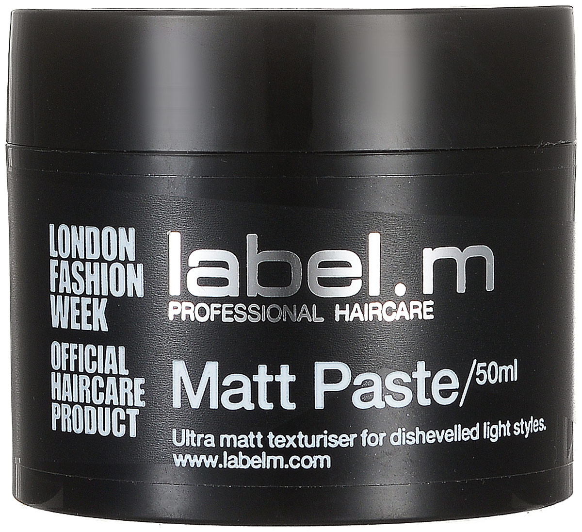 Label.m Паста матовая, 50 млSatin Hair 7 BR730MN Label.m Паста матовая, 50 млSatin Hair 7 BR730MNОбеспечивает великолепную матовую текстуру и четкость формы. Подходит для коротких волос и волос средней длины. Подходит для коротких волос и волос средней длины. Содержит инновационный комплекс Enviroshield, который защищает волосы от термического воздействия во время укладки, от УФ лучей и воздействия окружающей среды, позволяет экспериментировать без вреда для волос.