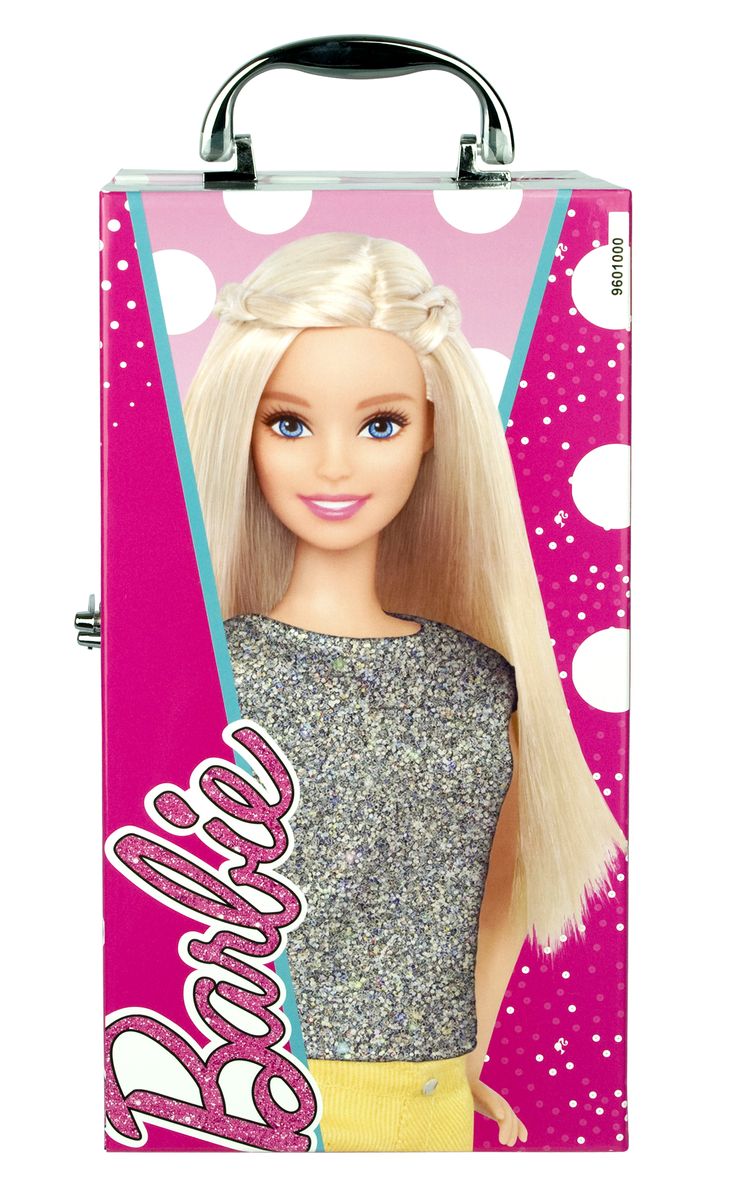 Markwins Игровой набор детской декоративной косметики Barbie 960105115032030 Markwins Игровой набор детской декоративной косметики Barbie 960105115032030Замечательный набор декоративной косметики от компании Markwins поможет девочке создать яркий, стильный образ! В комплект входят блески для губ, тени и лаки, а также различные аксессуары. Косметика на водной основе легко наносится и смывается, а упаковка выполнена в виде гламурного чемоданчика с изображением любимицы миллионов девочек - красавицей Барби.Детская косметика Markwins создана с соблюдением самых высоких европейских стандартов безопасности. Продукция не содержит парабенов, метилизотиазолинона, пальмового масла. Предназначена для детей от 7 лет. Несмотря на высокое качество продукции и ее общую гипоаллергенность, производитель рекомендует проверить индивидуальную реакцию на косметику перед ее использованием. Просто нанесите на кожу немного косметики и подержите 30-60 минут. Если на коже появится покраснение, следует прекратить использование продукции. Эта аллергическая реакция проявляется очень редко и зависит от индивидуальных особенностей организма.Условия хранения: хранить при температуре от +5 до +25 градусов; не допускать попадания прямых солнечных лучей.Для работы подсветки рекомендуется докупить 2 батарейки типа CR2032 (товар комплектуется демонстрационными).