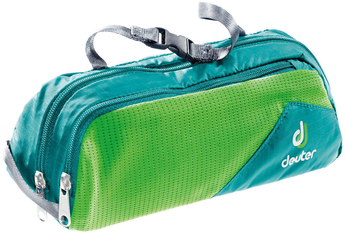 Косметичка Deuter Wash Bag Tour I, цвет: голубой, зеленый, 20 х 4 х 10 см3942516_3025 Косметичка Deuter Wash Bag Tour I, цвет: голубой, зеленый, 20 х 4 х 10 см3942516_3025Дорожная косметичка Deuter Wash Bag Tour l, выполненная из полиамида инейлона, незаменима в путешествиях и командировках. Косметичка содержит одно отделение, разделенное сетчатой перегородкой внутри. Спереди имеется карман на застежке-молнии с внешней сетчатой вставкой. Изделие снабжено текстильной петлей для подвешивания и ручкой с пластиковой защелкой для переноски. Стильная дорожная косметичка Deuter Wash Bag Tour l станет практичнымаксессуаром, который идеально дополнит ваш образ.