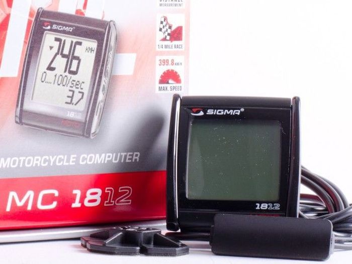 Мотокомпьютер Sigma Moto MC 18.12 Tecline, 18 функцийMABLSEH10001 Мотокомпьютер Sigma Moto MC 18.12 Tecline, 18 функцийMABLSEH10001Функции: Дистанция заезда Время заезда Средняя скорость Максимальная скорость Измерение ускорения Замер тормозного пути Измерение ускорения при торможении Общее время поездок Общий пробегМаксимальная скорость 250 миль/ч или 399 км/ч