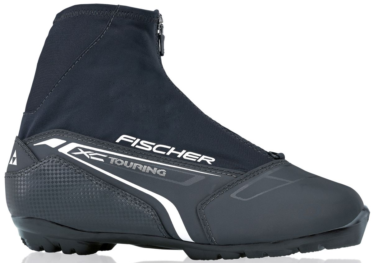 Ботинки лыжные мужские Fischer XC Touring Black, цвет: черный. S21215. Размер 44S21215 Ботинки лыжные мужские Fischer XC Touring Black, цвет: черный. S21215. Размер 44S21215Ботинки лыжные мужские Fischer XC Touring Black - это отличный вариант для лыжных прогулок. Клапан на молнии и водоотталкивающий утеплитель Comfort Guard отлично защищают ноги от холода и влаги.ТЕХНОЛОГИИ: NTERNAL MOLDED HEEL CAPВнутренняя пластиковая вставка анатомической формы в пяточной части очень легкая и термоформируемая.GAITER RINGКольцо-крепление, подходящие для всех популярных моделей гамашей, предназначено для дополнительной защиты от снега и влаги.LACE COVERДополнительная защита шнуровки предотвращает проникновение влаги и холода.CLEANSPORT NXTСпециальная пропитка подкладки и стелек ботинок. Система из полезных микробов, которые устраняют неприятный запах.COMFORT GUARDОчень легкий, водоотталкивающий изоляционный материал дополнительно защищает от холода мысок и переднюю часть стопы.T3Полиуретановая подошва с хорошей гибкостью, устойчивая к износу при ходьбе. SPORT FIT CONCEPTДля каждой целевой группы разработан свой тип колодки, который обеспечивает наилучший комфорт при катании и максимальную передачу энергии.