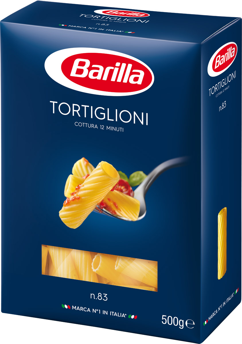 Barilla Tortiglioni паста тортильони, 500 г0120710 Barilla Tortiglioni паста тортильони, 500 г0120710Паста занимает главное место в итальянской культуре еды. Учитывая трепетное отношение итальянцев к еде, нетрудно представить, какое значение они придают качеству ингредиентов, правильной рецептуре и процессу приготовления.Внедряя инновации в процесс производства, Barilla твердо придерживается традиционной рецептуре и чрезвычайно требовательна в подборе ингредиентов. Будучи крупнейшим в мире покупателем пшеницы твердых сортов, Barilla работает с фермерами и поставщиками семян напрямую, контролируя не только качество посевного материала, но и отслеживая, как растят пшеницу и чем ее удобряют. Контролируется и процесс доставки.Миллионы семей во всем мире могут быть уверены, что паста из синей упаковки с хорошо знакомым им логотипом - самая настоящая, итальянская, высочайшего качества. Ни в одном из продуктов Barilla нет искусственных красителей, загустителей, консервантов и генномодифицированных продуктов.Уважаемые клиенты! Обращаем ваше внимание на то, что упаковка может иметь несколько видов дизайна. Поставка осуществляется в зависимости от наличия на складе.