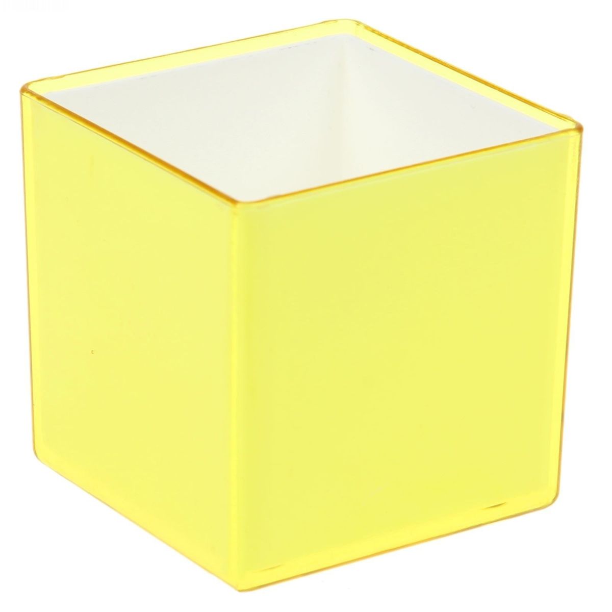 Кашпо JetPlast Мини куб, на магните, цвет: желтый, 6 x 6 x 6 см531-401 Кашпо JetPlast Мини куб, на магните, цвет: желтый, 6 x 6 x 6 см531-401Кашпо JetPlast Мини куб предназначено для украшения любого интерьера. Благодаря магнитной ленте, входящей в комплект, вы можете разместить его не только на подоконнике, столе или иной поверхности, а также на холодильнике и любой другой металлической поверхности, дополняя привычные вещи новыми дизайнерскими решениями. Кашпо можно использовать не только под цветы, но и как подставку для ручек, карандашей и прочих канцелярских мелочей.Размеры кашпо: 6 х 6 х 6 см.