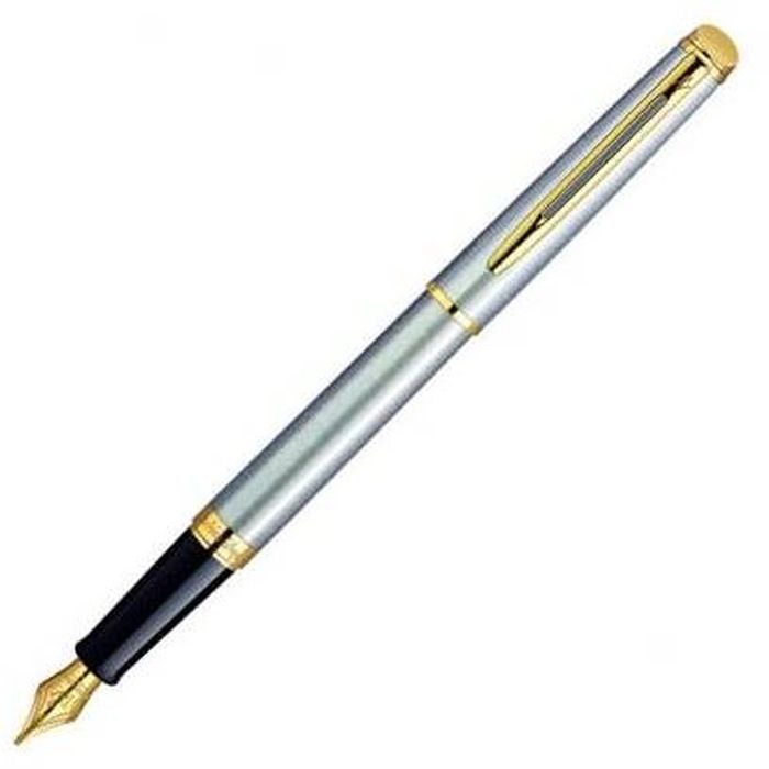 Waterman Ручка перьевая Hemisphere Essential Stainless Steel GT синяя корпус стальной золотоWAT-S0920310 Waterman Ручка перьевая Hemisphere Essential Stainless Steel GT синяя корпус стальной золотоWAT-S0920310Материал корпуса: Нержавеющая стальПокрытие корпуса: СтальМатериал отделки деталей корпуса: Позолота 23КПеро: Позолота 23КСпособ подачи стержня: С колпачкомВложение: 1 картридж. Синие чернила F.