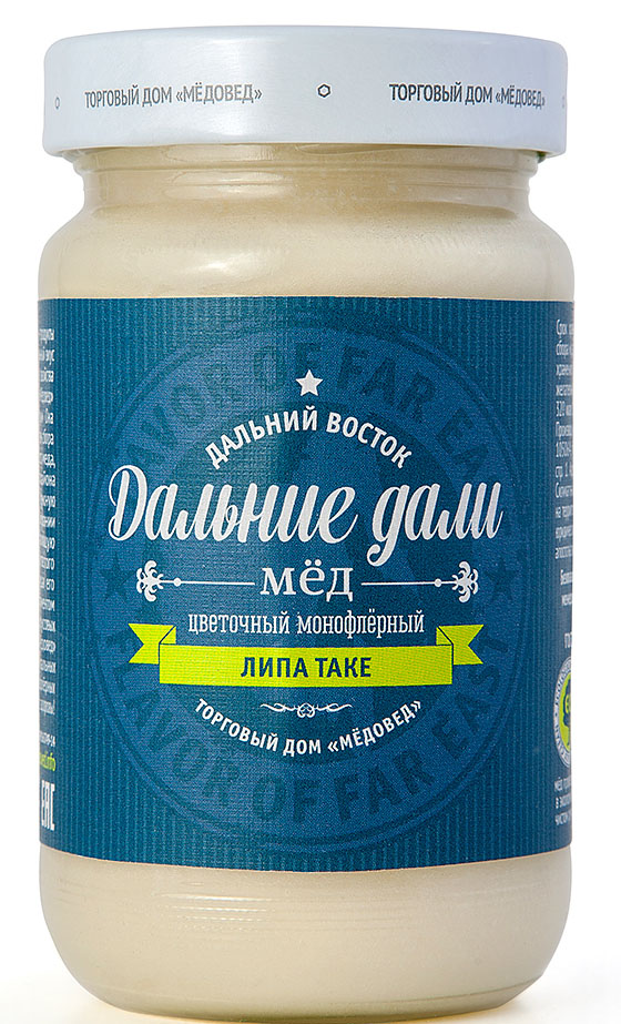 Медовед Дальние дали мед пчелиный натуральный липа таке, 500 г0120710 Медовед Дальние дали мед пчелиный натуральный липа таке, 500 г0120710Дальневосточная липа породы Таке издавна используется в народной медицине для лечения многих недугов. Собранный с неё мед обладает уникальными целебными свойствами. Он эффективно стимулирует потоотделение, помогает организму выводить токсины во время простуды, воздействует как противовоспалительное и бактерицидное средство. Мёд липы Таке по вкусу, цвету и консистенции отличается от обычного липового мёда. При кристаллизации он становится ярко-желтым и формирует крупные полупрозрачные кристаллы. Запах у него характерный для липового мёда, но более мягкий и обволакивающий. Отличительной чертой вкуса этого лакомства является приторная сладость с абсолютным отсутствием горького или острого привкуса.