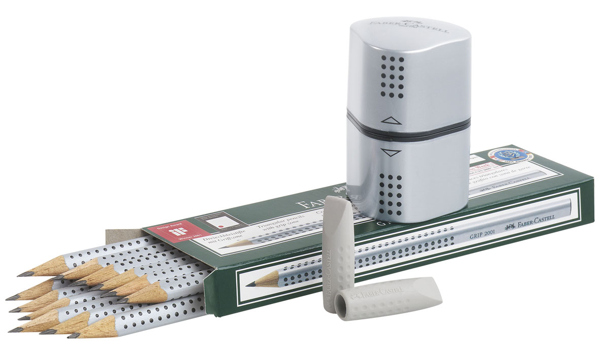 Faber-Castell Набор чернографитных карандашей Grip 2001 с 2 ластиками-колпачками и точилкой 12 шт72523WD Faber-Castell Набор чернографитных карандашей Grip 2001 с 2 ластиками-колпачками и точилкой 12 шт72523WDНабор чернографитных карандашей Faber-Castell Grip 2001Ц идеально подходит для учащихся, которым постоянно нужно менять местами ручку и карандаш в руке. Сам карандаш немного больше стандартных размеров. Карандаши имеют эргономичную трехгранную форму.Качественная мягкая древесина для хорошего затачивания (кедр).Специальная SV технология вклеивания грифеля предотвращает поломку при падении на любую поверхность.BR>Покрыты лаком на водной основе в целях защиты окружающей среды. Благодаря антискользящей зоне с массажными шашечками карандаш надежно держится в руке.В набор входят: 12 карандашей твердости HB, точилка с тремя отверстиями, два ластика-колпачка, отлично подходящих к любому карандашу