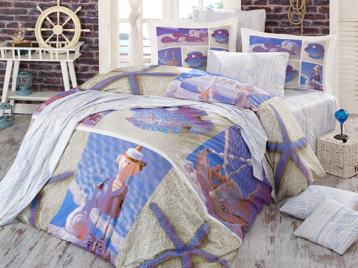 Комплект белья Hobby Home Collection Ocean, евро, наволочки 50x70, 70x70, цвет: мультиS03301004 Комплект белья Hobby Home Collection Ocean, евро, наволочки 50x70, 70x70, цвет: мультиS03301004Комплект постельного белья Hobby Home Collection изготовлен из высококачественного поплина. Поплин - это ткань, изготавливаемая традиционным полотняным плетением из 100% хлопка, но из нитей разного калибра, за счет чего полотно получается с легким рубчиковым рельефом. По многим характеристикам ткань похожа на бязь, но на ощупь гораздо приятнее — более гладкая и мягкая. Поплин обладает лучшими свойствами ткани для постельного белья. Он плотный и в то же время мягкий на ощупь, износостойкий, немнущийся, гигроскопичный и неприхотливый в уходе, а после стирки практически не нуждается в глажке. Поплин обладает множеством преимуществ: - белье из него плотное, прочное и износостойкое; - не выцветает и не сминается; - не линяет и не деформируется (при стирке до 40°С); - натуральный хлопок в составе обеспечивает абсолютную гигиеничность постельного белья; - поплин хорошо вентилируется и впитывает влагу, отводя ее излишки от тела. По легенде этот материал впервые произвели во французской резиденции Папы Римского, городе Авиньон. За это ткань назвали поплином, что означает папский. С тех пор, вслед за Европой, полотно покорило весь мир, и на сегодня это самый востребованный материал для постельного белья. Постельное белье имеет 3D рисунок. Это объемный рисунок, который позволяет увидеть изображение более реальным, живым. 3D печать на постельном белье невозможна простым способом. Для достижения высокого качества применяется Digital textile printing (англ. Digital textile printing - прямая цифровая печать по текстилю) — способ нанесения изображения на ткань, предполагающий прямую реактивную печать. Сам вид такой печати обеспечивает долговечность нанесенного изображения. На ткань, наносится ультрачеткое и яркое 3D изображение, вследствие чего картинка выглядит очень реалистично. Просматриваются даже самые мелкие детали. Постельное белье из поплина способно не только создать идеальные условия для сна, но и стать настоящим украшением вашей спальни.