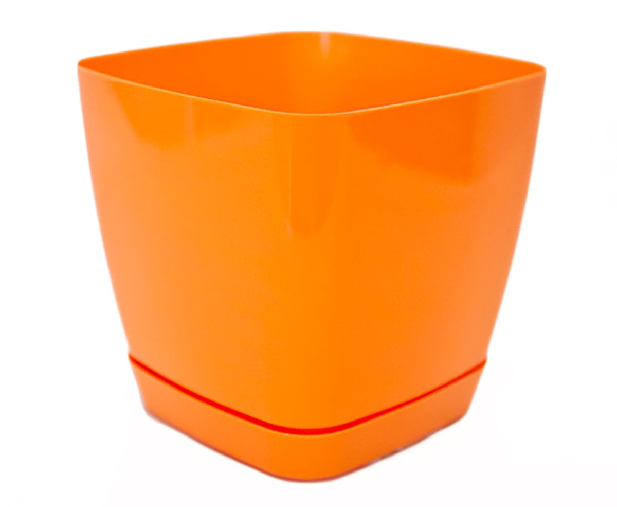 Горшок для цветов Form-Plastic Тоскана, с поддоном, цвет: оранжевый, 3,7 л531-124 Горшок для цветов Form-Plastic Тоскана, с поддоном, цвет: оранжевый, 3,7 л531-124При производстве серии Тоскана поверхность горшков приобретает приятный глянцевый отлив. Особая форма поддона продолжает минималистичный дизайн горшка, а специальные крепежи обеспечивают его надежное крепление.Горшок предназначен для выращивания цветов, растений и трав. Он порадует вас функциональностью, а также украсит интерьер помещения.Объем: 3,7 л.