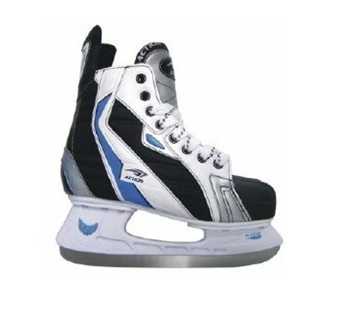 Коньки хоккейные Action, цвет: черный. PW-216AE. Размер 41Atemi Force 3.0 2012 Black-Gray Коньки хоккейные Action, цвет: черный. PW-216AE. Размер 41Atemi Force 3.0 2012 Black-GrayХоккейные коньки торговой марки Action предназначены для игры в хоккей с шайбой или вхоккей с мячом. Наружная конструкция конька выполнена из нейлона. Мыс из полиуретана и ПВХ.Анатомический ботинок. Носок ботинка выполнен из пластика.Удобный суппорт голеностопа. Лезвие изготовлено из нержавеющей стали со специальным покрытием, придающимдополнительную прочность.Предназначены для любительского катания. Яркий и необычный дизайн поможет вамвыглядеть стильно и современно даже на катке!