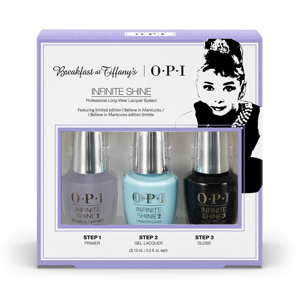 OPI Набор лаков для ногтей Infinite Shine Holiday 2016, 3 х 15 млУТ00000795 OPI Набор лаков для ногтей Infinite Shine Holiday 2016, 3 х 15 млУТ00000795Классика американского кино Завтрак у Тиффани вдохновила OPI на создание новогодней коллекции. “Я верю в маникюр.”Знаменитые слова, произнесенные иконой стиля Одри Хепберн, – непреложная истина для OPI. Именно поэтому салонный бренд #1 в мире представляет «Завтрак у Тиффани» – рождественскую коллекцию, которая пленяет той же элегантностью и неотразимостью, что и Одри Хепберн в роли Холли Голайтли в одноименном классическом американском фильме.“Одри не просто была воплощением классической красоты. Она излучала красоту, понимала ее и стала настоящим синонимом слова «стиль»,” - говорит Сьюзи Вайс-Фишманн, соучредитель и посол марки OPI. “В каждой из нас есть что-то от Одри, и не найти лучшего времени, чем новогодние и рождественские каникулы с их вихрем вечеринок, чтобы продемонстрировать это.”Созданный в фильме образ кокетливой игривости Одри Хепберн вдохновил OPI на создание лимитированной коллекции «Завтрак у Тиффани». Классические красные и бордовые оттенки соседствуют с изысканными оттенками с блестящими частичками. Коллекция возвращает нас к самым ярким модным акцентам фильма, включая роскошный розовый наряд Холли для вечеринки, эффектное маленькое черное платье и элегантное пятирядное жемчужное ожерелье. И, конечно, коллекция не была бы полной без фирменного оттенка Тиффани, названного самым должным образом: «Я верю в маникюр»*. Все оттенки коллекции «Завтрак у Тиффани» представлены как в лаковой формуле, так и в гелевой системе двухнедельной стойкости GelColor, предназначенной для профессионального использования. Оттенок «Я верю в маникюр»* и пять классических оттенков жемчужного, винного, бордо, кораллового и темно-пурпурного будут доступны и в формуле стойкого маникюра Infinite Shine OPI, трехступенчатая система, обеспечивающая более длительный срок стойкости и блеска и более быстрое нанесениеи снятие в сравнении с использованием геля. “Линия Infinite Shine была разработана в ответ на желание покупателей получить лаковые покрытия, по свойствам не уступающие гелевым, которые при этом имели бы самые модные оттенки, обладали уникальной формулой и носили культовые имена, которыми так знаменита компания OPI,” - объясняет Сюзи Вайс-Фишманн, соучредитель и исполнительный вице-президент OPI. “Покрытие Infinite Shine наносится и снимается точно так же, как и обычные лаки для ногтей, однако вы получаете те самые блеск и стойкость, которые отличают гелевую формулу!” Палитра Infinite Shine включает в себя широкий спектр оттенков, от нейтральных до ярко-красных, оранжевых, розовых, а далее до темно-серых, синих и черного. Лаки Infinite Shine имеют запатентованную формулу. Каждый флакон снабжен эксклюзивной кистью ProWide™ для идеального нанесения. Состав набора:1 – лак Infinite Shine Gel-Lacquer in I Believe in Manicures 15 mL – 0.5 Fl. Oz. 1 – базовое покрытие Infinite Shine Primer 15 mL – 0.5 Fl. Oz.1 – верхнее покрытие Infinite Shine Gloss 15 mL – 0.5 Fl. Oz.