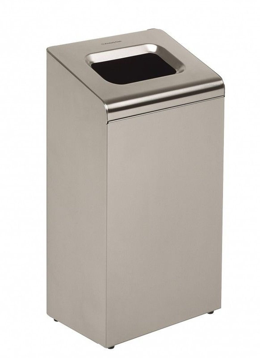 Контейнер для мусора Kimberly-Clark Professional, цвет: металлический, средний. 8975531-105 Контейнер для мусора Kimberly-Clark Professional, цвет: металлический, средний. 8975531-105Корзина для мусора из нержавеющей стали из премиальной серии KIMBERLY-CLARK PROFESSIONAL® предназначена для отелей, офисов и учреждений с высоким уровнем требований как к гигиене, так и к интерьеру. Данная модель отлично вписывается и дополняет профессиональную линейку диспенсеров из 2мм нержавеющей стали KIMBERLY-CLARK PROFESSIONAL®. Удобная система открытия крышки мусорной корзины для смены мешка для мусора. Объем корзины 80 литров. Формат поставки: 1 мусорная корзина из нержавеющей стали.