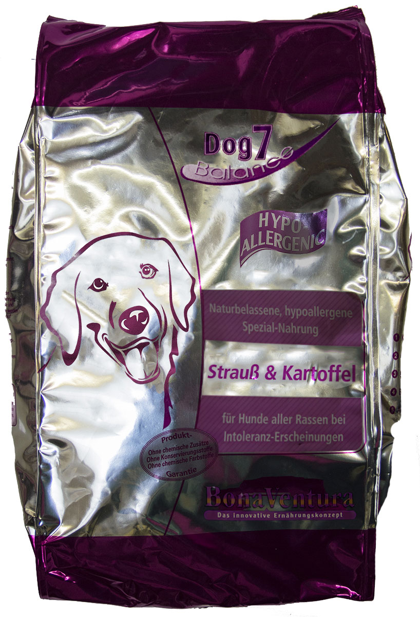 Корм сухой BonaVentura Dog 7 Hipo Allergenic, для собак, гипоаллергенный, со страусом и картофелем, 3 кг0120710 Корм сухой BonaVentura Dog 7 Hipo Allergenic, для собак, гипоаллергенный, со страусом и картофелем, 3 кг0120710Натуральный гиппоалергенный корм для собак.Корм произведен в Германии из продуктов, пригодных в пищу человека по специальной технологии схожей с технологией Sous Vide. Благодаря уникальной технологии, схожей с технологий Souse Vide, при изготовлении сохраняются все натуральные витамины и минералы. Это достигается благодаря бережной обработке всех ингредиентов при температуре менее 80 градусов. Такая бережная обработка продуктов не стерилизует продуктовые компоненты. Благодаря этому корма не нуждаются ни в каких дополнительных вкусовых добавках и сохраняют все необходимые полезные вещества.При производстве кормов используются исключительно свежие натуральные продукты: мясо, овощи и зерновые; Приготовлено из 100% свежего мяса, пригодного в пищу человеку; Содержит натуральные витамины, аминокислоты, минеральные вещества и микроэлементы; С экстрактом масла зародышей зерна пшеницы холодного отжима (Bio-Dura); Без химических красителей, усилителей вкуса, искусственных консервантов и химических добавок; Без ГМО; Без мясокостной муки; Без сои;состав: свежее мясо, печень, сердце страуса 75%, натуральный картофель 20%, пивные дрожжи, витамины и минералы пищевая ценность: Белки 22,2%, Жиры 7,9%, Клетчатка 3,8%, Зола 6,9%, Влажность 9,0%, Кальций 1,6%, Фосфор 0,9%, Витамин B1 3,0мг/кг, Витамин B6 5,0мг/кг, Витамин B12 35мкг/кг, Биотин 320мкг/кг , Железо 100мг/кг, Медь 10,5мг/кг, Селен 0,35 мг/кг