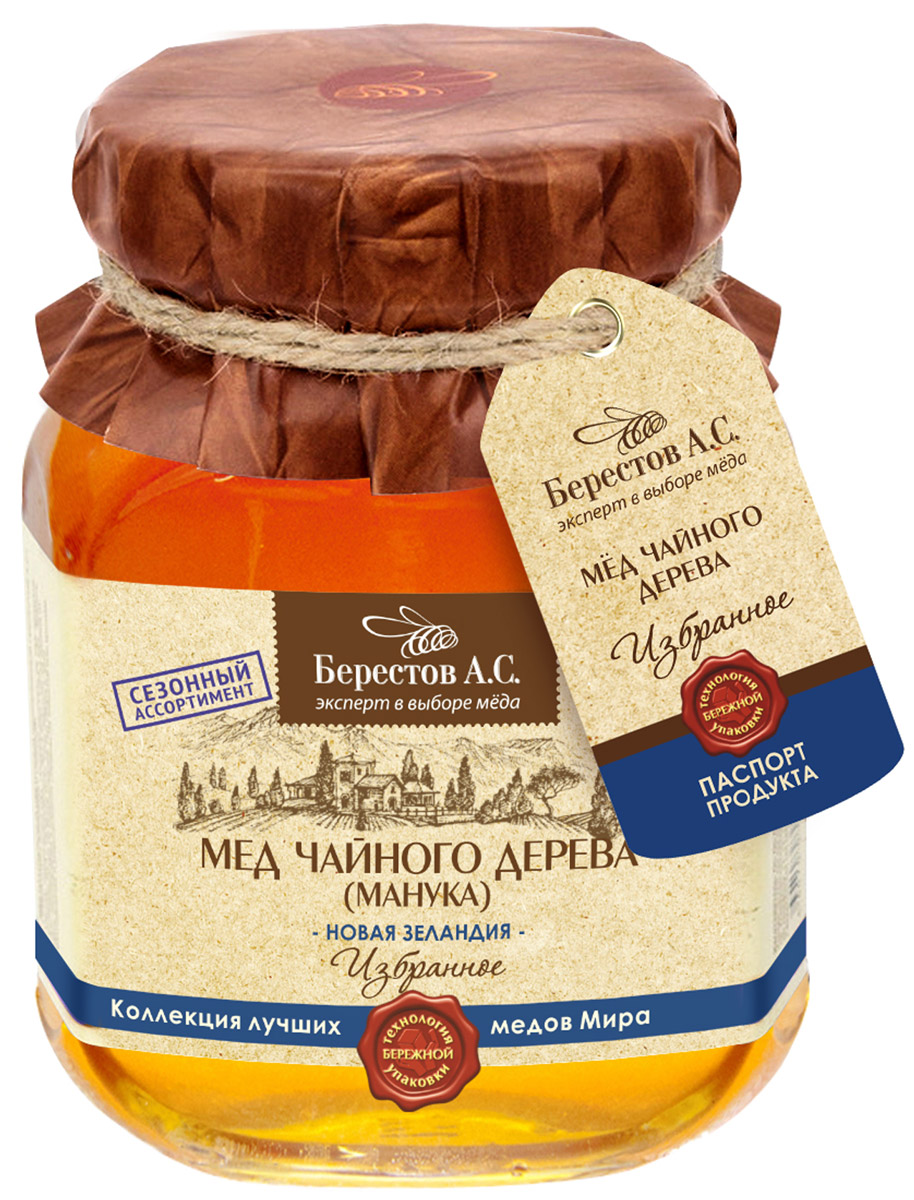 Берестов Мед Манука (Чайное дерево), 500 г0120710 Берестов Мед Манука (Чайное дерево), 500 г0120710Для сезонной коллекции Избранное экспертами отобраны исключительно редкие и уникальные, обладающие неповторимым характером и многогранным вкусом сорта меда из разных уголков земли. Каждый урожай меда сезонной коллекции неповторим, поэтому партии такого меда ограничены в количестве. На Берестовской фабрике натуральных продуктов бережно упаковывают мед холодным методом, который позволяет сохранять 100% биологических свойств продукта. Многим знаком аромат масла чайного дерева - и уж конечно все наслышаны о его широком применении в медицине и косметологии. Однако мёд чайного дерева, или Манука мёд - явление редкое и по-своему уникальное. Ведь подходящим для сбора нектара является лишь один, особый сорт чайного дерева, произрастающий в Новой Зеландии. Любая часть именно этого дерева - лекарственная, однако именно цветы содержат большое количество дигидроацетона, который, перерабатываясь слюнными железами пчёл, преобразуется в особый химический элемент метилглиоксаль, действующий на клеточном уровне.Вкус и аромат: Мед манука имеет густой янтарный цвет с зеленоватым отливом, его вкус богатый, полный, раскрывающийся ярко и многогранно. Экзотический аромат, пряный, многослойный с нотками инжира, карамели и белого перца.Лечебные свойства: Противомикробные свойства мёда Мануки оказывались действенными даже против таких опасных и устойчивых бактерий, как золотистый стафилококк, поэтому целесообразно употреблять его при заболеваниях, вызванных действием патогенных организмов. Это болезни горла и полости рта, дёсен, внутренние заболевания (язва желудка, синдром раздражённого кишечника, гастрит, проблемы со стулом), болезни сосудов и суставов. Эффективен мёд чайного дерева и при наружных заболеваниях (язвы на коже, ожоги, фурункулы, долго не заживающие послеоперационные рубцы, сыпь) в виде компрессов и примочек. А применение его в качестве маски или лосьона для лица освежает и питает кожу, сделает её гладкой и избавит от угрей и раздражения.