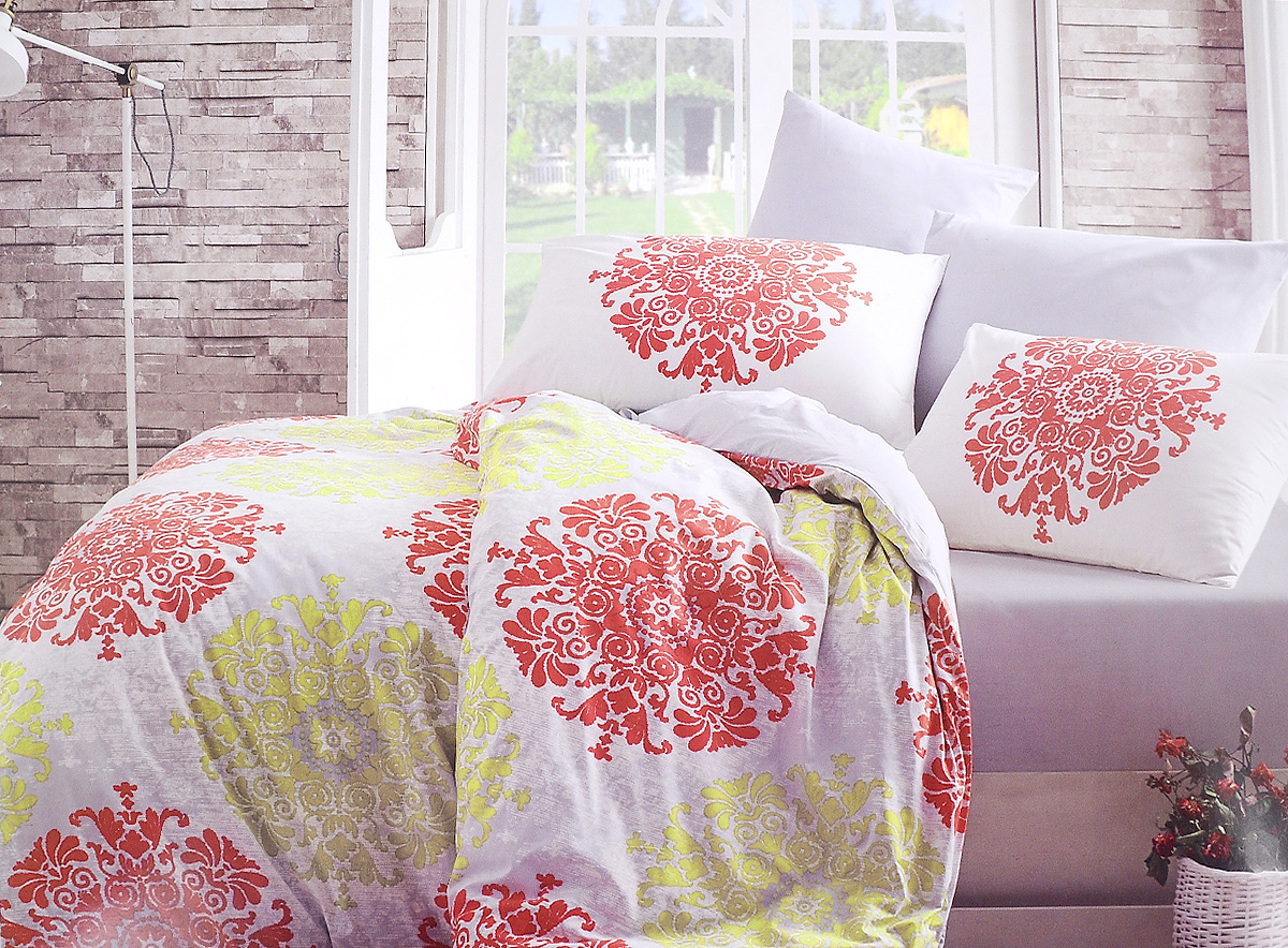 Комплект белья Hobby Home Collection Aura, евро, наволочки 50x70, 70x70, цвет: серый, красный, желтый391602 Комплект белья Hobby Home Collection Aura, евро, наволочки 50x70, 70x70, цвет: серый, красный, желтый391602Комплект белья Hobby Home Collection Aura состоит из простыни, пододеяльника и 4 наволочек. Белье выполнено из ранфорса - это ткань из 100% натурального хлопка, которая легко стирается, практичнее льна, подстраивается под температуру воздуха - зимой на таком белье тепло, летом - прохладно. Мягкость и нежность материала создает чувство комфорта и защищенности. У хлопка хорошая проводимость тепла, поэтому постельное белье из него может надолго оставаться свежим. Постельное белье с оригинальными дизайнами станет отличным выбором для людей, стремящихся всегда быть стильными.