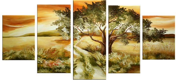 Картина Арт78 Степь, модульная, 140 х 80 см. арт780063-244460 Картина Арт78 Степь, модульная, 140 х 80 см. арт780063-244460Ничто так не облагораживает интерьер, как хорошая картина. Особенную атмосферу создаст крупное художественное полотно, размеры которого более метра. Подобные произведения искусства, выполненные в традиционной технике (холст, масляные краски), чрезвычайно капризны: требуют сложного ухода, регулярной реставрации, особого микроклимата – поэтому они просто не могут существовать в условиях обычной городской квартиры или загородного коттеджа, и требуют больших затрат. Данное полотно идеально приспособлено для создания изысканной обстановки именно у Вас. Это полотно создано с использованием как традиционных натуральных материалов (холст, подрамник - сосна), так и материалов нового поколения – краски, фактурный гель (придающий картине внешний вид масляной живописи, и защищающий ее от внешнего воздействия). Благодаря такой композиции, картина выглядит абсолютно естественно, и отличить ее от традиционной техники может только специалист. Но при этом изображение отлично смотрится с любого расстояния, под любым углом и при любом освещении. Картина не выцветает, хорошо переносит даже повышенный уровень влажности. При необходимости ее можно протереть сухой салфеткой из мягкой ткани.