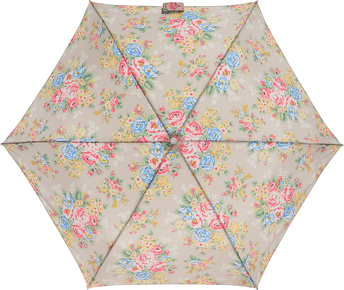 Зонт женский Cath Kidston Minilite, механический, 3 сложения, цвет: бежевый, мультиколор. L768-3139Бусы-нитка Зонт женский Cath Kidston Minilite, механический, 3 сложения, цвет: бежевый, мультиколор. L768-3139Бусы-ниткаСтильный механический зонт Cath Kidston Minilite в 3 сложения даже в ненастную погоду позволит вам оставаться элегантной. Облегченный каркас зонта выполнен из 8 спиц из фибергласса и алюминия, стержень также изготовлен из алюминия, удобная рукоятка - из пластика. Купол зонта выполнен из прочного полиэстера. В закрытом виде застегивается хлястиком на липучке. Яркий оригинальный цветочный принт поднимет настроение в дождливый день.Зонт механического сложения: купол открывается и закрывается вручную до характерного щелчка.На рукоятке для удобства есть небольшой шнурок, позволяющий надеть зонт на руку тогда, когда это будет необходимо. К зонту прилагается чехол с небольшой нашивкой с названием бренда. Такой зонт компактно располагается в кармане, сумочке, дверке автомобиля.