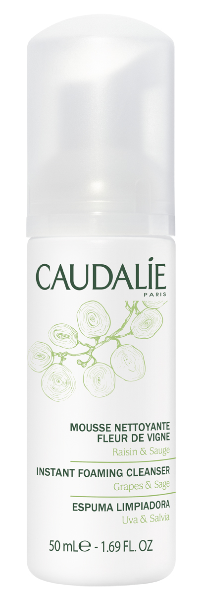 Caudalie Очищающий мусс Flleur De Vigne Cleanser & Toners, 50 мл38791215 Caudalie Очищающий мусс Flleur De Vigne Cleanser & Toners, 50 мл38791215Прозрачный лосьон Caudalie превращается в легкий мусс, чтобы подарить вам удовольствие от умывания. Мусс не содержит мыла, состоит из очищающей нежной основы натурального происхождения, не нарушает естественный баланс кожи и дарит ей чувство комфорта. Мягко очищенная от загрязнений, кожа становится свежей, нежной и ухоженной. Формула мусса на 98,7% состоит из ингредиентов натурального происхождения. Характеристики:Объем: 50 мл. Артикул: 141. Производитель: Франция. Товар сертифицирован.