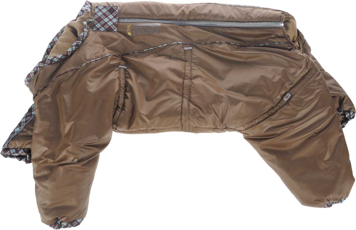 Комбинезон для собак Dogmoda Doggs, зимний, для девочки, цвет: коричневый. Размер XXL0120710 Комбинезон для собак Dogmoda Doggs, зимний, для девочки, цвет: коричневый. Размер XXL0120710Комбинезон для собак Dogmoda Doggs отлично подойдет для прогулок в зимнее время года.Комбинезон изготовлен из полиэстера, защищающего от ветра и снега, с утеплителем из синтепона, который сохранит тепло даже в сильные морозы, а на подкладке используется искусственный мех, который обеспечивает отличный воздухообмен. Комбинезон застегивается на молнию и липучку, благодаря чему его легко надевать и снимать. Молния снабжена светоотражающими элементами. Низ рукавов и брючин оснащен внутренними резинками, которые мягко обхватывают лапки, не позволяя просачиваться холодному воздуху. На вороте, пояснице и лапках комбинезон затягивается на шнурок-кулиску с затяжкой. Модель снабжена непромокаемым карманом для размещения записки с информацией о вашем питомце, на случай если он потеряется.Благодаря такому комбинезону простуда не грозит вашему питомцу и он не даст любимцу продрогнуть на прогулке. Обхват шеи: 76 см. Обхват груди: 98 см. Длина спинки: 56 см.