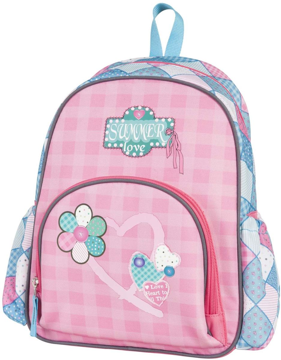 Target Collection Рюкзак дошкольный Летняя любовь 1790272523WD Target Collection Рюкзак дошкольный Летняя любовь 1790272523WDРюкзак малый бренда «Target Collection» имеет яркий рисунок и изготовлен из современных, прочных материалов и состоит из одного отделения, закрывающегося на молнию. На лицевой стороне рюкзака расположен большой накладной карман, закрывающийся на застежку-молнию, а по бокам рюкзака два кармана на резинке. Бегунки на застежках дополнены удобными тканевыми держателями. Рюкзак снабжен регулируемыми по длине плечевыми ремнями и ручкой для переноски в руке.
