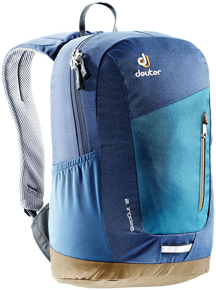 Рюкзак Deuter Daypacks StepOut 12, цвет: темно-синий, 12 л3810215_3358 Рюкзак Deuter Daypacks StepOut 12, цвет: темно-синий, 12 л3810215_3358Рюкзак Deuter Daypacks StepOut 12 - это новый удобный рюкзак для города с отделениями для документов. Особенности: Система спинки Airstripes; Плечевые лямки анатомической формы; Отделение для документов; Фронтальный карман на молнии со съемным карабином для ключей; Эластичные боковые карманы; Петля для фонарика безопасности. Размер рюкзака: 41 х 24 х 14 см.
