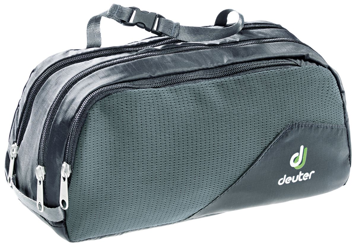 Косметичка Deuter Wash Bag Tour III, цвет: серый, черныйAIRWHEEL Q3-340WH-BLACK Косметичка Deuter Wash Bag Tour III, цвет: серый, черныйAIRWHEEL Q3-340WH-BLACKВам нужна легкая косметичка? Вам нравится походный стиль? Обратите внимание Deuter Wash Bag Tour III: она может стоять или висеть на крючке, не занимает много места и вмещает все предметы личной гигиены.- основное отделение на молнии, внутренний сетчатый карман;- внешний сетчатый карман на молнии для зубной щетки;- застежка с клип-замком;- с дополнительным внутренним отделением на молнии. Материал: Taffeta-Nylon / Mesh. - Вес: 70 г. - Объем: 2.5 л.- Размеры: 11 x 23 x 10 см.