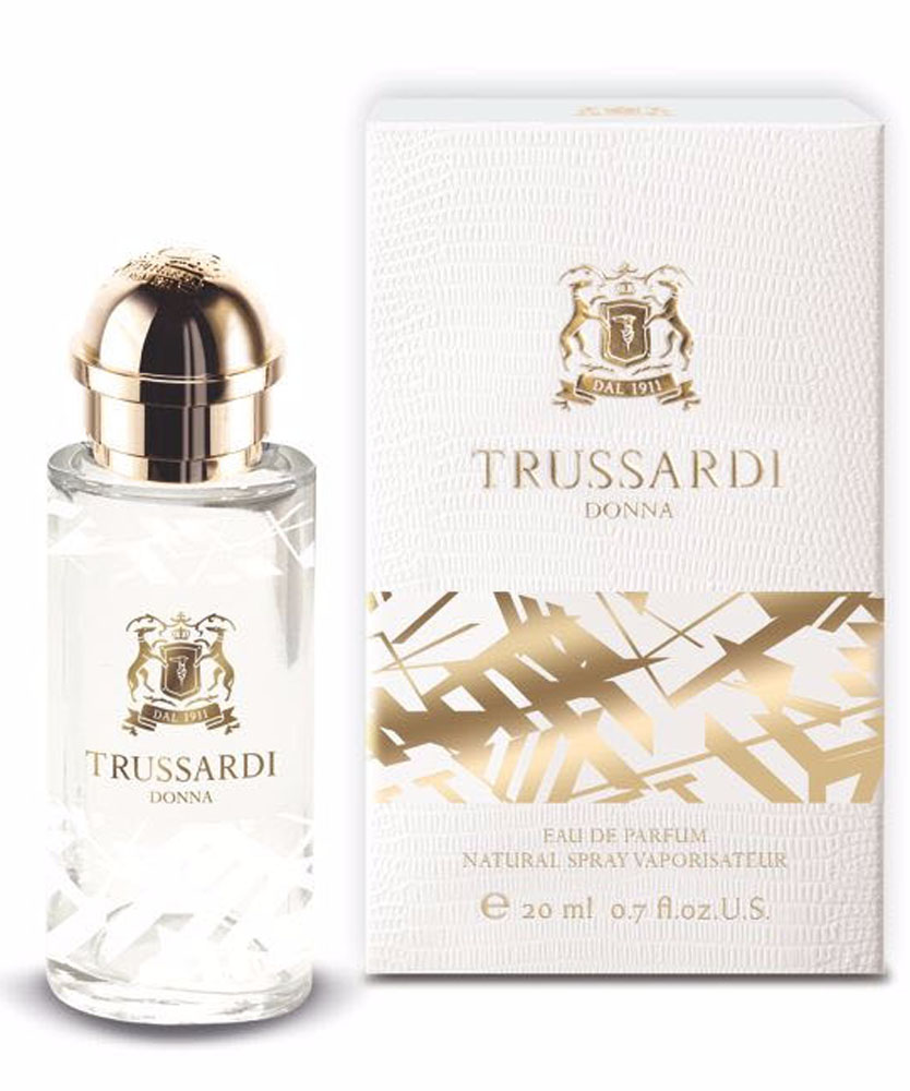Trussardi Donna парфюмированная вода 20 мл5010777139655 Trussardi Donna парфюмированная вода 20 мл5010777139655Ориентальные, цветочные. Жасмин, лотос, цветок апельсина, ваниль, кедр, пачули, сандаловое дерево.