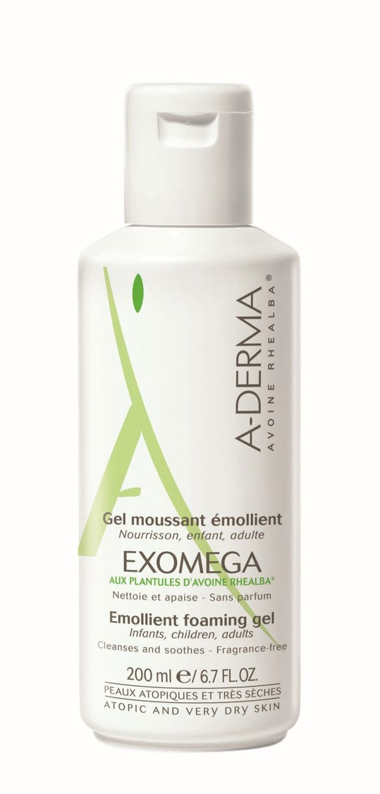 A-Derma Экзомега Смягчающий пенящийся гель, 200 млУТ-00000583 A-Derma Экзомега Смягчающий пенящийся гель, 200 млУТ-00000583Смягчающий пенящийся гель нежно очищает, увлажняет и смягчает атопичную и очень сухую кожу младенцев, детей и взрослых благодаря содержанию в составе экстракта ростков овса Реальба. Успокаивает и снимает зуд с кожи. Бережно ухаживает за кожей, не раздражая ее. Подходит для взрослых, подростков, детей, младенцев. Для лица и тела.