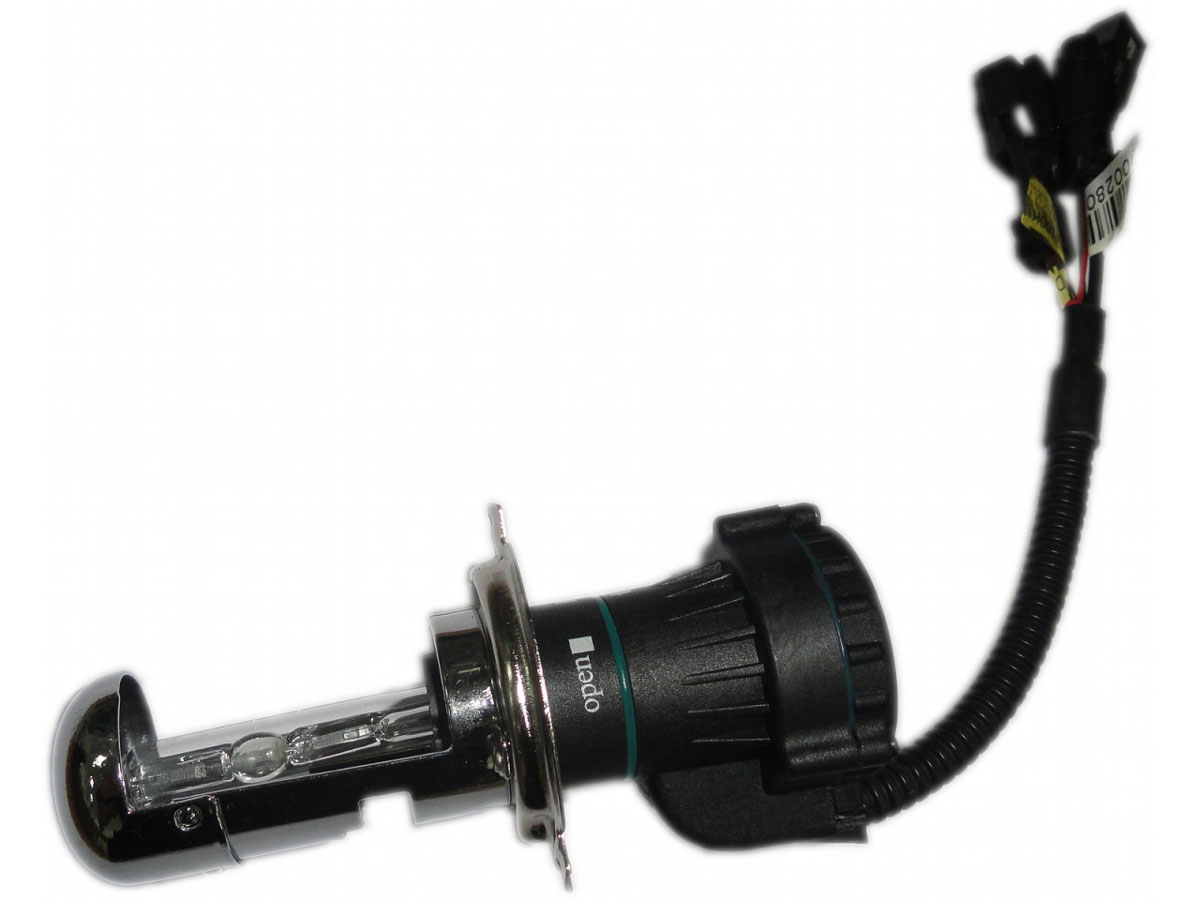 Лампа автомобильная биксеноновая Clearlight, для фар, цоколь H4, 4300K, 35W, 2 шт. LDL 0H4 B43-0LL10503 Лампа автомобильная биксеноновая Clearlight, для фар, цоколь H4, 4300K, 35W, 2 шт. LDL 0H4 B43-0LL10503Биксеноновая лампа CLEARLIGHT ближний/дальний (H/L) + контроллер. Лампа предназначена для замены двухнитевых галогеновых ламп: Н4Спектр света: 4300К,5000К,6000К,8000К