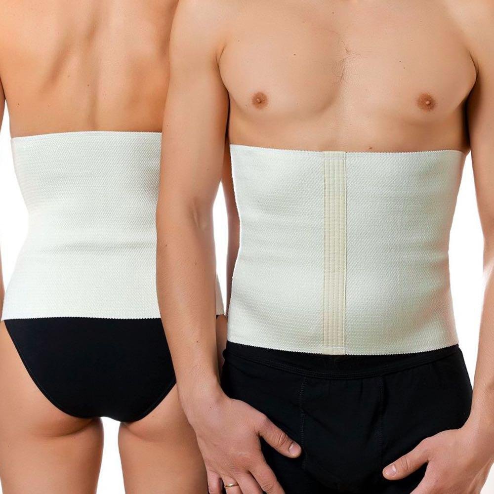 Согревающий медицинский эластичный пояс, Lauftex. Размер 2MM-3000В_черный Согревающий медицинский эластичный пояс, Lauftex. Размер 2MM-3000В_черныйПредназначен для лечения и профилактики радикулита и неврита, успокаивает боль, снимает напряжение мышц и ускоряет процесс выздоровления. Применение пояса благотворно влияет на внутренние органы за счет мягкой поддержки и улучшения микроциркуляции крови. Рекомендуется также всем, кто по роду деятельности испытывает длительную нагрузку на пояснично-крестцовый отдел позвоночника, работает на холоде и сквозняках.Состав сырья: хлопок – 40%, смесовая шерсть – 50%, латекс – 5%, полиэфир – 5%Бандажом можно пользоваться в стационарах, в процессе амбулаторного лечения в спортивно-оздоровительных учреждениях и в домашних условиях.