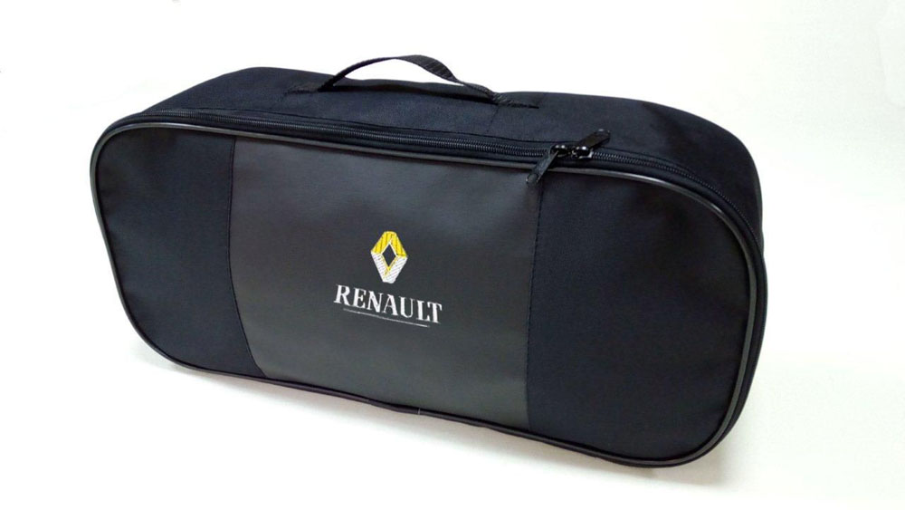 Набор автомобильный Auto Premium Renault. 67364TB 15 Набор автомобильный Auto Premium Renault. 67364TB 15Автомобильный набор в сумке с логотипом оснащен базовыми элементами, которые необходимы каждому автолюбителю. Состав набора: - аптечка первой помощи автомобильная; - трос буксировочный 5т/пет/пакет; - Огнетушитель порошковый ОП-2(з) -АВСЕ, с металлическим ЗПУ; - знак аварийной остановки; - сумка для набора техосмотра Премиум со вставкой из экокожи и вышивкой. Размер сумки 47х21х13.