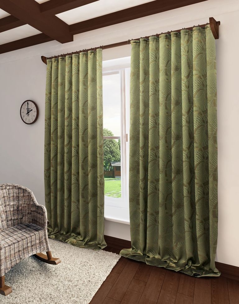 Штора Sanpa Home Collection Селина, на ленте, цвет: зеленый, высота 280 см956251325 Штора Sanpa Home Collection Селина, на ленте, цвет: зеленый, высота 280 см956251325Штора Селина с оригинальным узором изготовлена из ткани жаккард.Жаккард - одна из дорогостоящих тканей, так как её производство трудозатратно. Своеобразный рельефный рисунок, который получается в результате сложного переплетения на плотной ткани, напоминает гобелен.Крепление к карнизу осуществляется при помощи вшитой шторной ленты.
