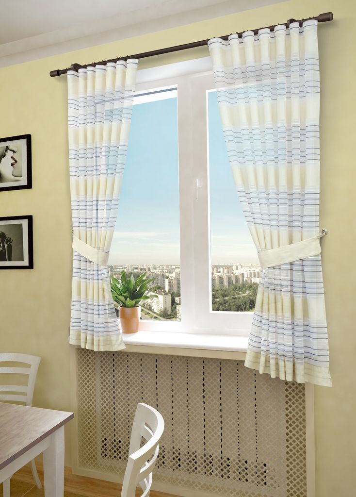 Комплект штор Sanpa Home Collection Зебра, на ленте, цвет: бежевый, высота 180 см956251325 Комплект штор Sanpa Home Collection Зебра, на ленте, цвет: бежевый, высота 180 см956251325Комплект штор Зебра, выполненный из вуали, великолепно украсит любое окно. Комплект состоит из двух штор и двух подхватов. Оригинальный рисунок и приятная цветовая гамма привлекут к себе внимание и органично впишутся в интерьер помещения. Этот комплект будет долгое время радовать вас и вашу семью!В комплект входит: Штора: 2 шт. Размер (Ш х В): 145 см х 180 см.Подхват: 2 шт.