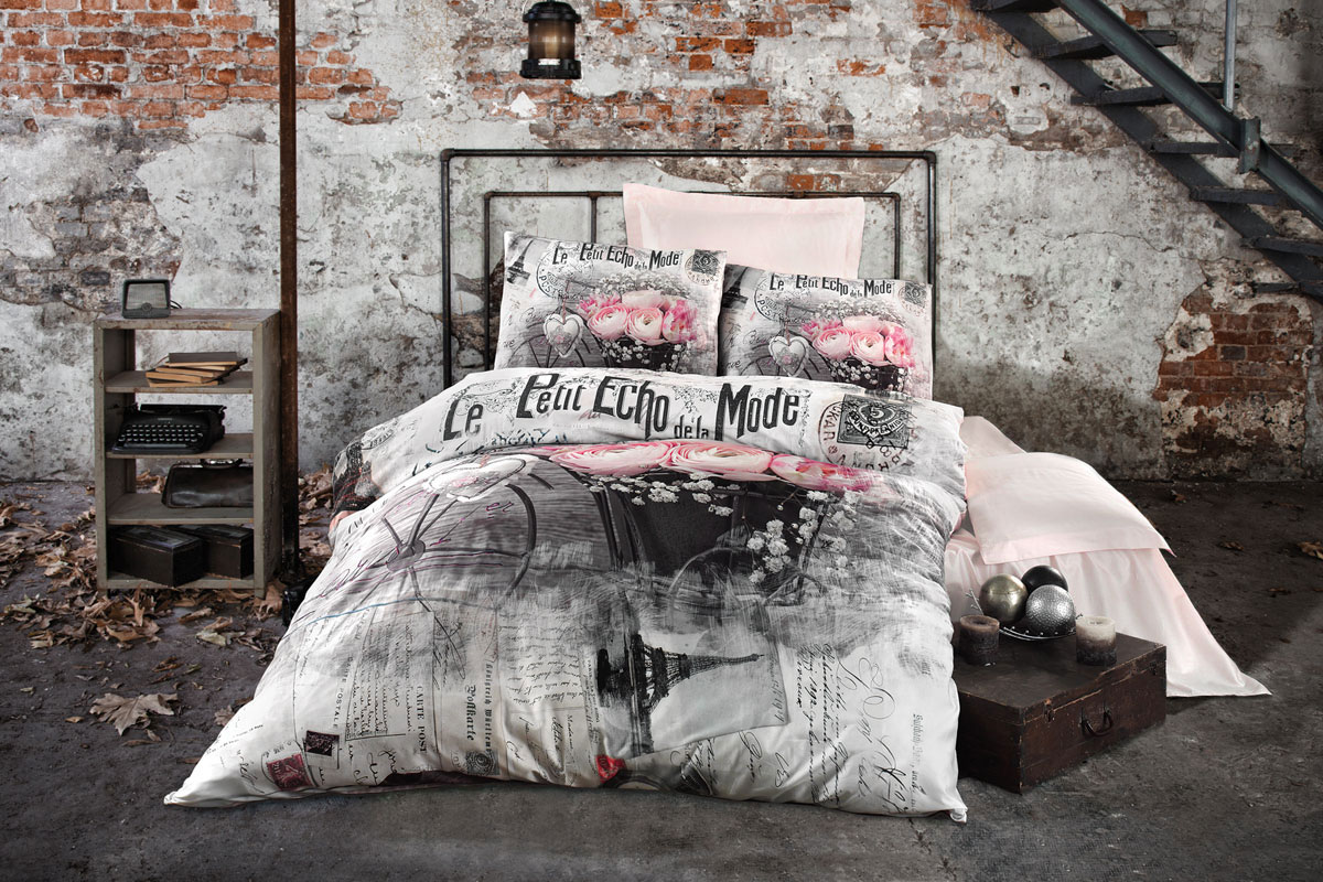 Комплект белья Issimo Home Petit Mode, евро, наволочки 50x70. 4624391602 Комплект белья Issimo Home Petit Mode, евро, наволочки 50x70. 4624391602Комплект постельного белья Issimo Home Petit Mode, выполненный из сатина (100% хлопка), создан для комфорта и роскоши. Комплект состоит из пододеяльника, простыни и 4 наволочек. Постельное белье оформлено оригинальным рисунком. Постельное белье оформлено оригинальным рисунком. Наволочки имеют застежку-клапан, пододеяльник застегивается на молнию.Сатин - хлопчатобумажная ткань полотняного переплетения, одна из самых красивых, прочных и приятных телу тканей, изготовленных из натурального волокна. Благодаря своей шелковистости и блеску сатин называют хлопковым шелком. Приобретая комплект постельного белья Issimo Home Petit Mode, вы можете быть уверенны в том, что покупка доставит вам и вашим близким удовольствие и подарит максимальный комфорт.