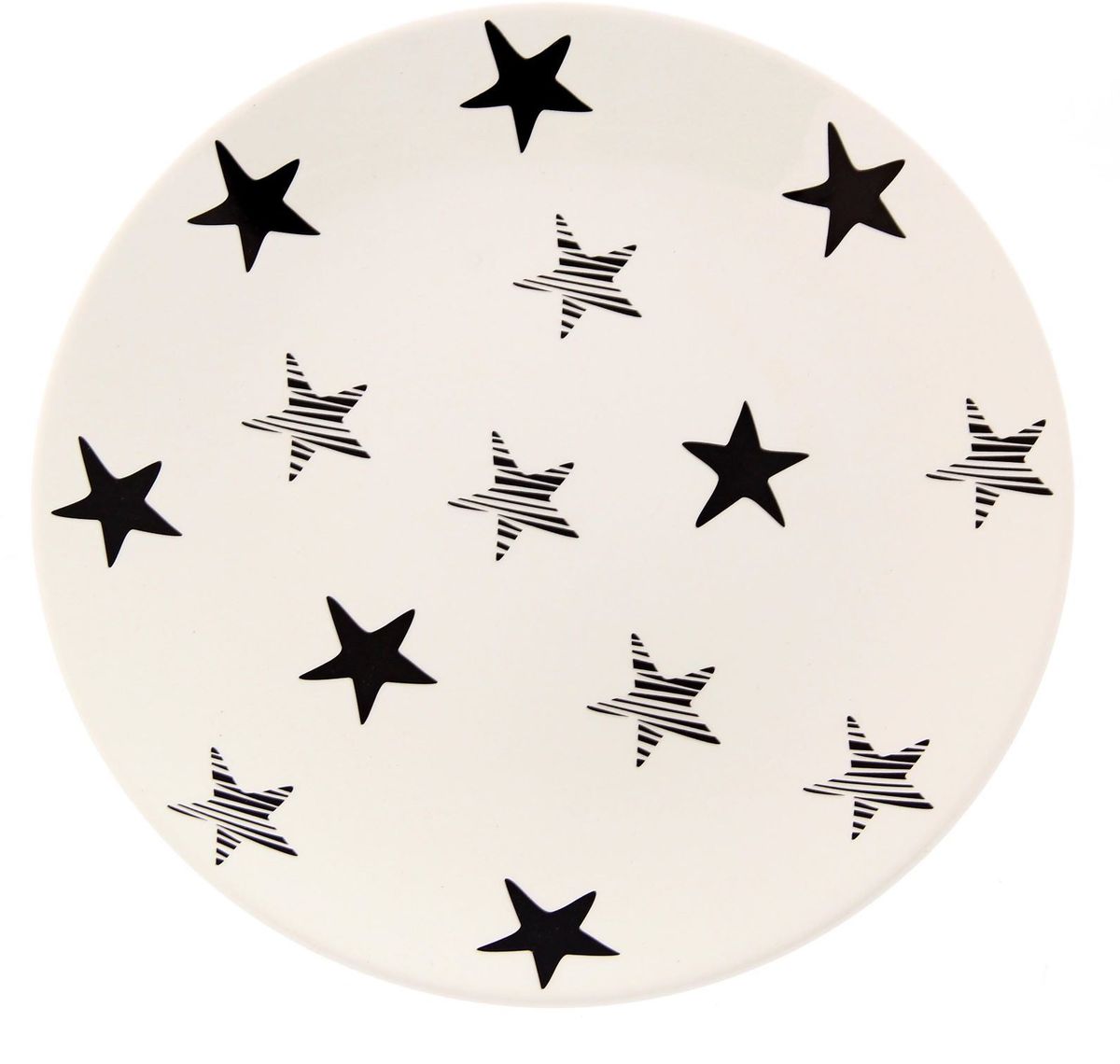 Тарелка Сотвори чудо My Little Star, диаметр 22 см54 009312 Тарелка Сотвори чудо My Little Star, диаметр 22 см54 009312Хотите обновить интерьер кухни или гостиной? Устраиваете необычную фотосессию или тематический праздник? А может, просто ищете подарок для близкого человека? Посуда Сотвори Чудо — правильный выбор в любой ситуации. Тарелка Сотвори Чудо, изготовленная из изящного фаянса нежного сливочного цвета, оформлена оригинальным рисунком со стойкой краской. Пригодна для посудомоечной машины.