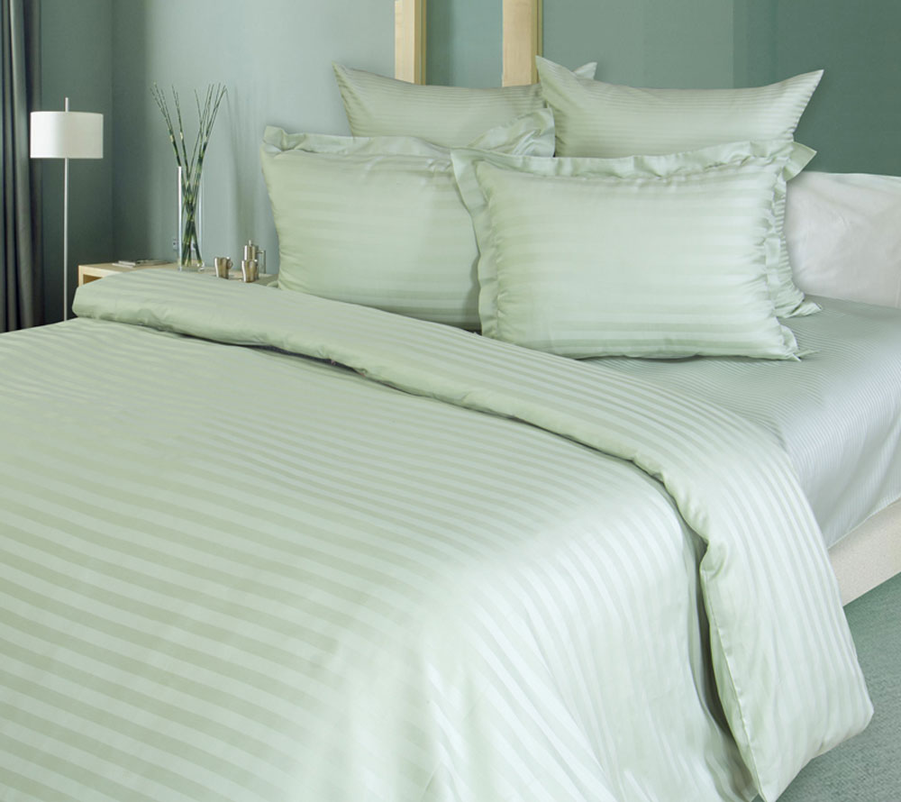 Комплект белья Folke Stripes, 2-спальный с евро простыней, наволочки 50x70, цвет: оливковый391602 Комплект белья Folke Stripes, 2-спальный с евро простыней, наволочки 50x70, цвет: оливковый391602Комплект постельного белья Stripes изготовлен из натурального 100% хлопка - страйп-сатина сложного плетения, создающего эффект чередования матовых и глянцевых полос. У постельного белья гладкая и приятная на ощупь фактура с шелковым блеском. Комплект состоит из евро простыни, пододеяльника и 2 наволочек. Белье Stripes - это вечная классика и изысканный вкус. Такой комплект белья подарит мягкость, комфорт иво время сна, а дизайн прекрасно дополнит интерьер.