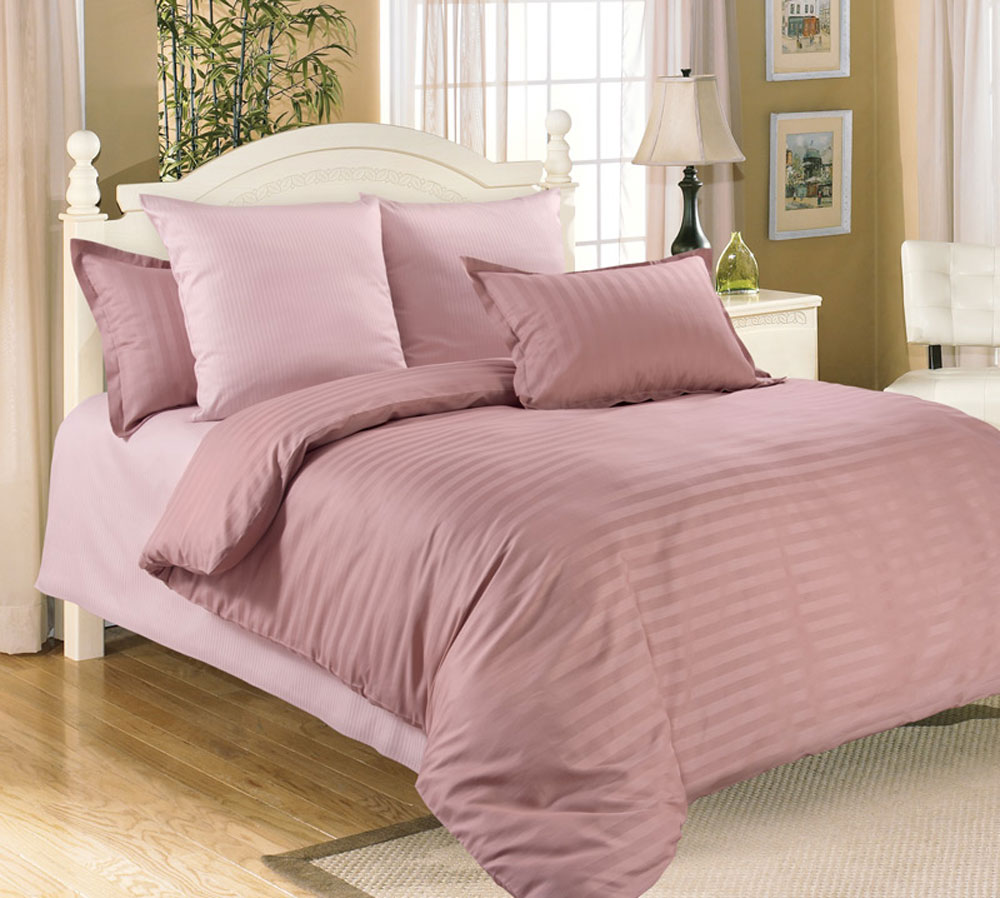 Комплект белья Folke Stripes, 2-спальный с евро простыней, наволочки 50x70, цвет: чайная роза10503 Комплект белья Folke Stripes, 2-спальный с евро простыней, наволочки 50x70, цвет: чайная роза10503Комплект постельного белья Stripes изготовлен из натурального 100% хлопка - страйп-сатина сложного плетения, создающего эффект чередования матовых и глянцевых полос. У постельного белья гладкая и приятная на ощупь фактура с шелковым блеском. Комплект состоит из евро простыни, пододеяльника и 2 наволочек. Белье Stripes - это вечная классика и изысканный вкус. Такой комплект белья подарит мягкость, комфорт иво время сна, а дизайн прекрасно дополнит интерьер.