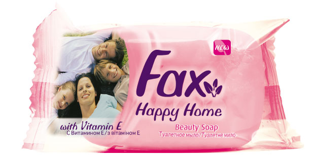 Fax Happyhome Мыло розовое 90гMP59.3D Fax Happyhome Мыло розовое 90гMP59.3DЭто линия экономичных средств для гигиены рук и тела. Многообразие ароматов и свойств туалетного мыла Fax позволяют всей семье наслаждаться ощущениями чистоты и свежести. Все продукты серии туалетного мыла Fax Family содержат в составе витамин E, ухаживающий за кожей, а также экстракты ягод и цветов, придающих продукту приятные ароматы. Душистый аромат спелой клубники - настоящая ароматерапия для вашей кожи. Это мыло обязательно заставит вспомнить лето.