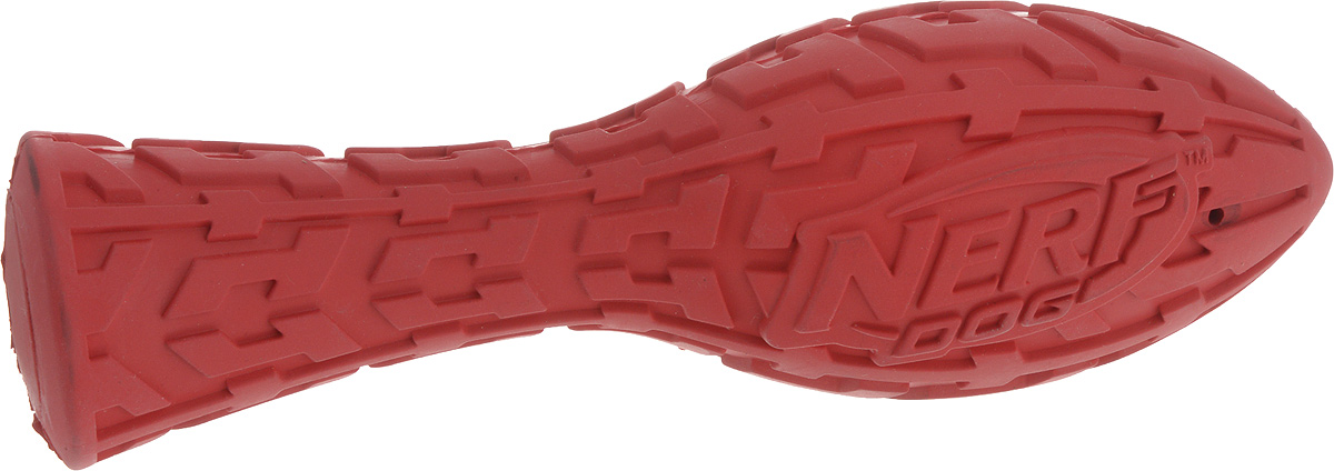 Игрушка для собак Nerf Шина. Булава, с пищалкой, длина 17,5 см0120710 Игрушка для собак Nerf Шина. Булава, с пищалкой, длина 17,5 см0120710Игрушка для собак Nerf Булава выполнена из резины в форме булавы с уникальным рисунком протектора шины. Игрушка оснащена пищалкой, что вызовет дополнительный интерес вашего питомца. Такая игрушка порадует вашего любимца, а вам доставит массу приятных эмоций, ведь наблюдать за игрой всегда интересно и приятно. Размер игрушки: 5,5 х 5,5 х 17,5 см.