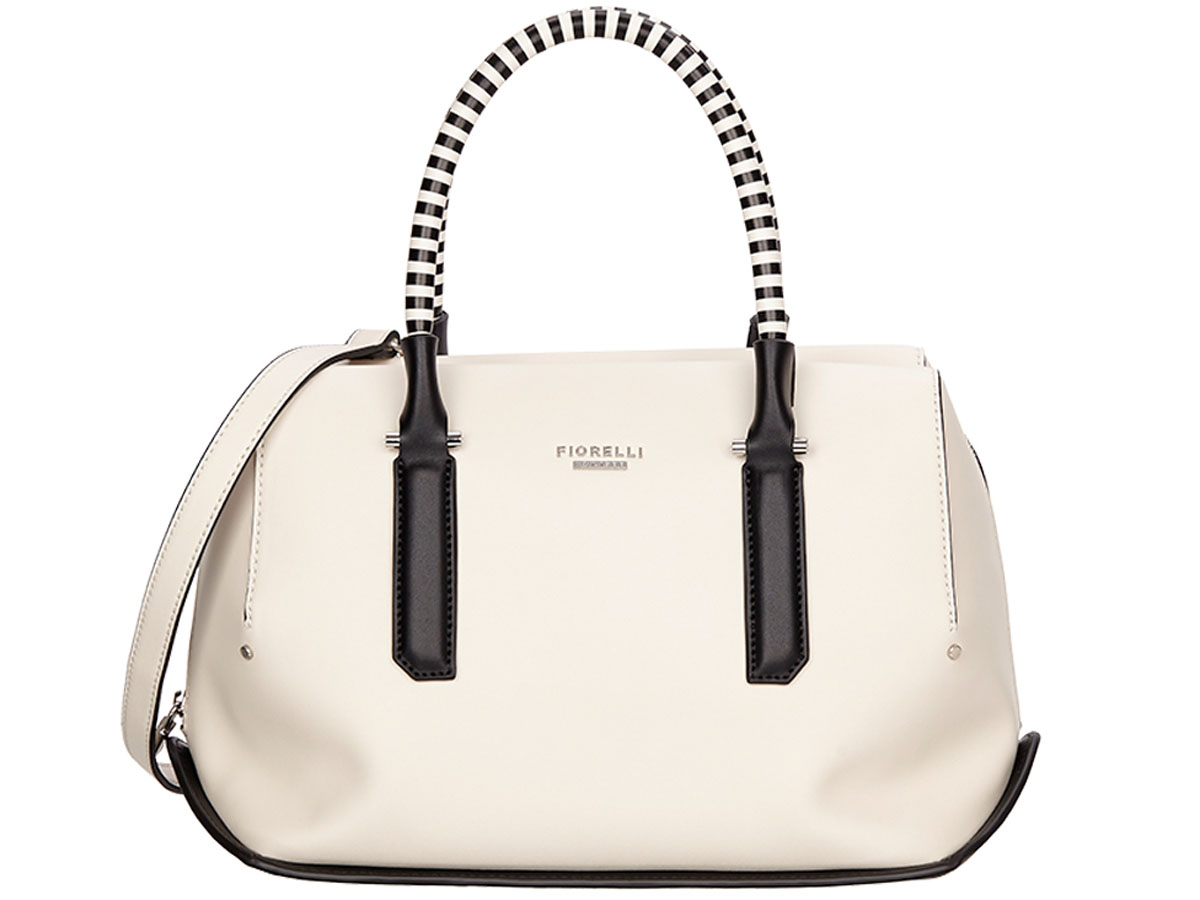 Сумка женская Fiorelli, цвет: белый, черный. 8634 FH Mono747998-101 Сумка женская Fiorelli, цвет: белый, черный. 8634 FH Mono747998-101Элегантная женская сумка Fiorelli изготовлена из качественной искусственной кожи. Модель с одним отделением закрывается на застежку-молнию. Внутри имеются дополнительные карманы. Сумка оснащена двумя удобными ручками и плечевым ремнем, который можно регулировать по длине.